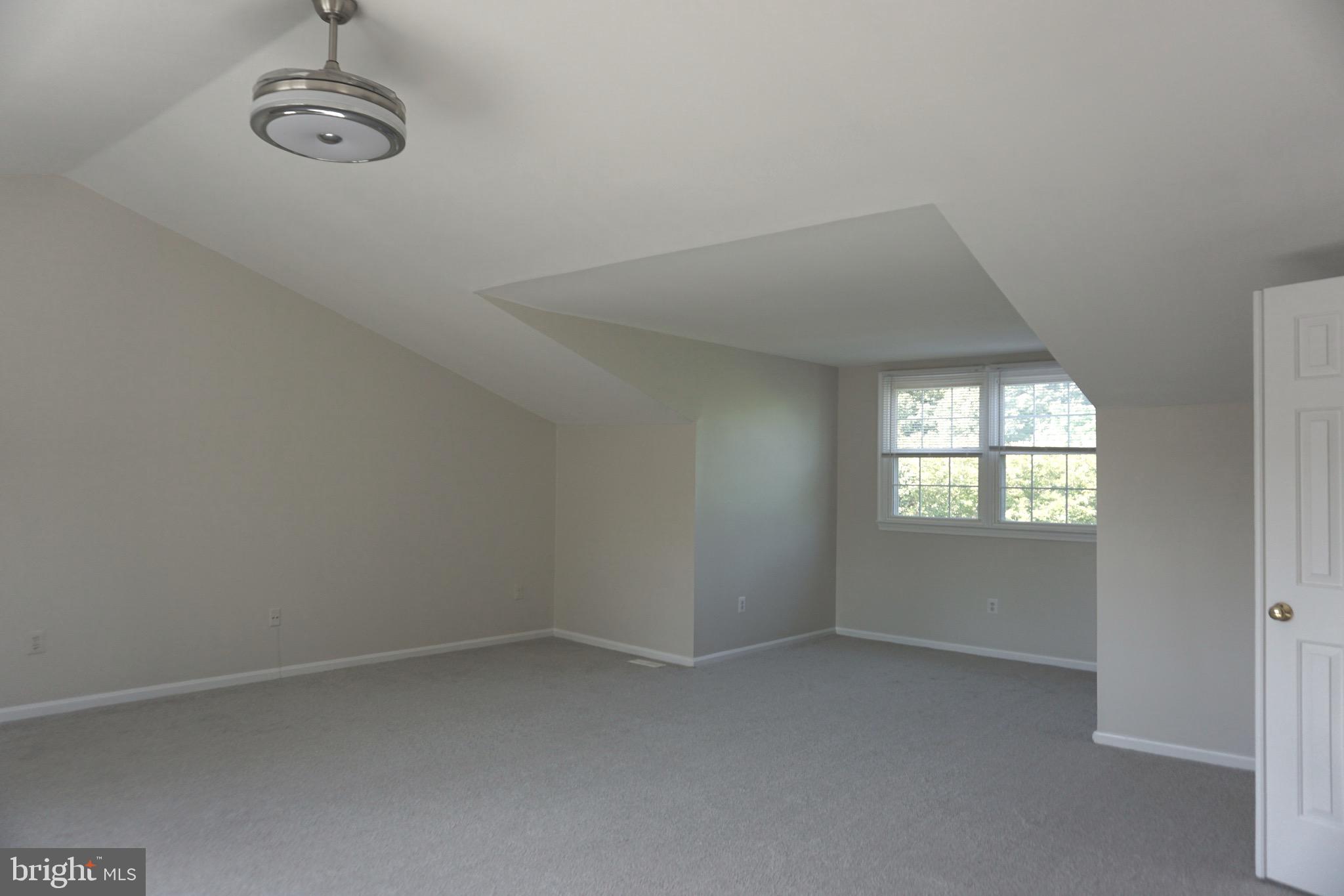 QUINCE ORCHARD ESTATES - Residential Lease