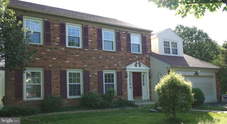 A hidden gem in this sought-after neighborhood.  Do not miss the chance to discover what this property provides to your lifestyle.  Newly fresh paint is completed, and a new washer & dryer just installed.  
This beautiful single house with 4 bedrooms, 2 full/2 half bathrooms plus a 2-car garage.  
Greeting with a designed coat room at the front entrance,  hardwood flooring throughout the living room, dining room, and family room.  Updated kitchen with built-in eat-in area, and steel stainless appliances.  A splendid deck is off the sliding door,  with a view of trees and yards. Upper-level has wall-to-wall carpet,  and spacey bedrooms with large closets.  The large master suite includes a sitting area and the bath is equipped with a skylight window, a jacuzzi tub, and a separate shower room.  Fully updated basement with wet bar, entrainments, sauna, and a work room.  Following the walk-out entrance, fish pond, fire pit, and stone bench also can be found.  Convenient location, easy to schools, parks, highway entrances, and shopping centers.