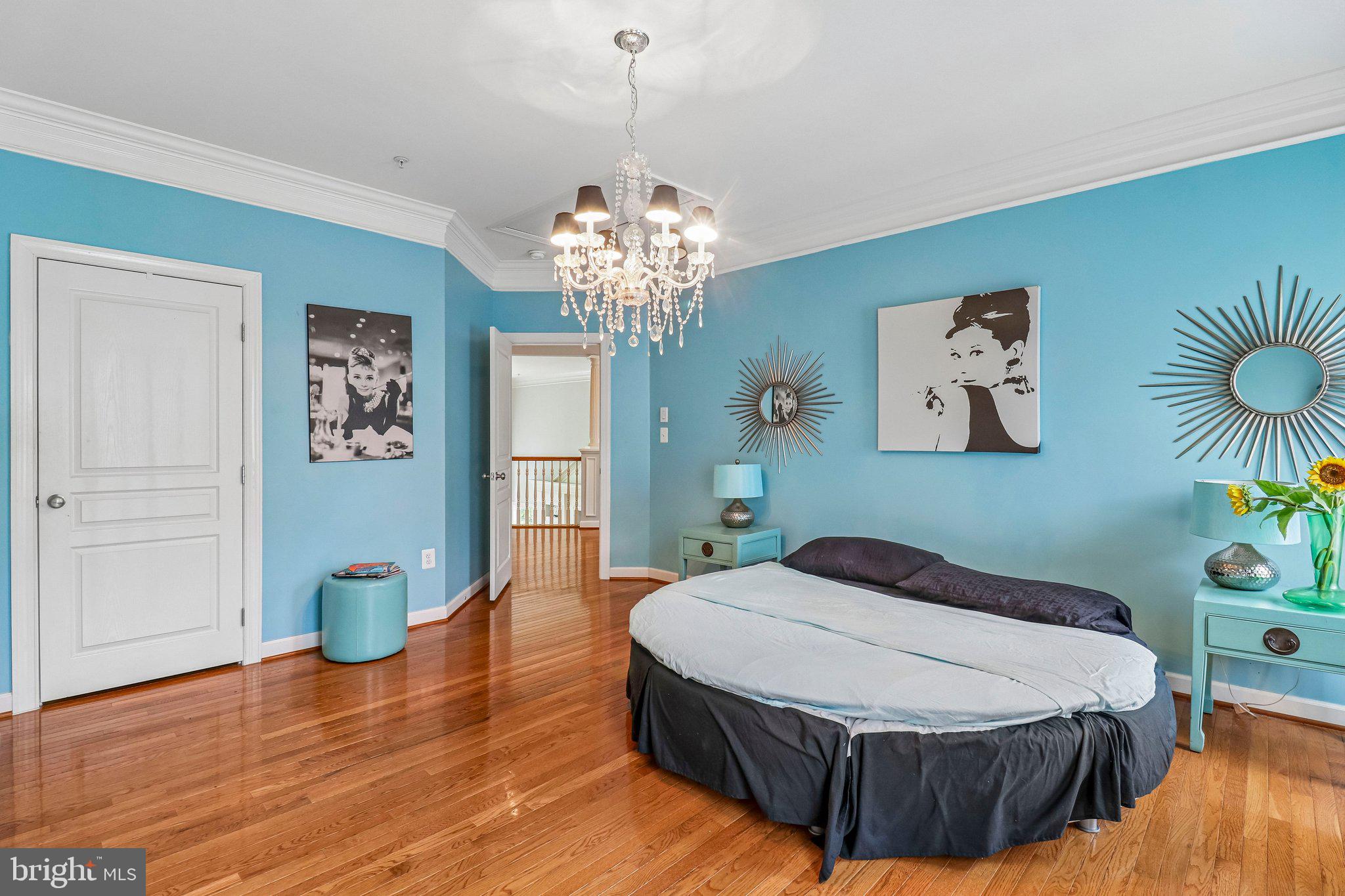 OAK CREEK CLUB - Residential