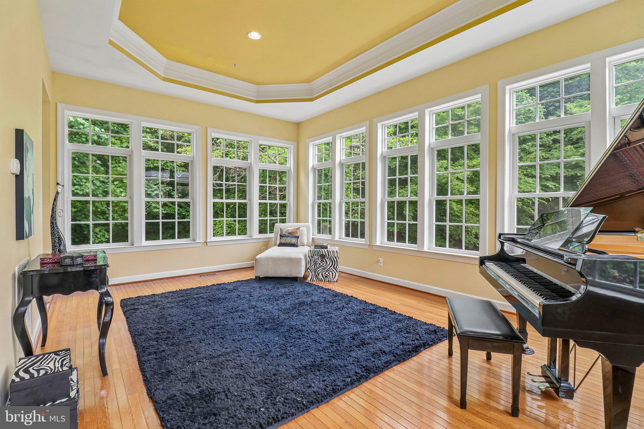 OAK CREEK CLUB - Residential