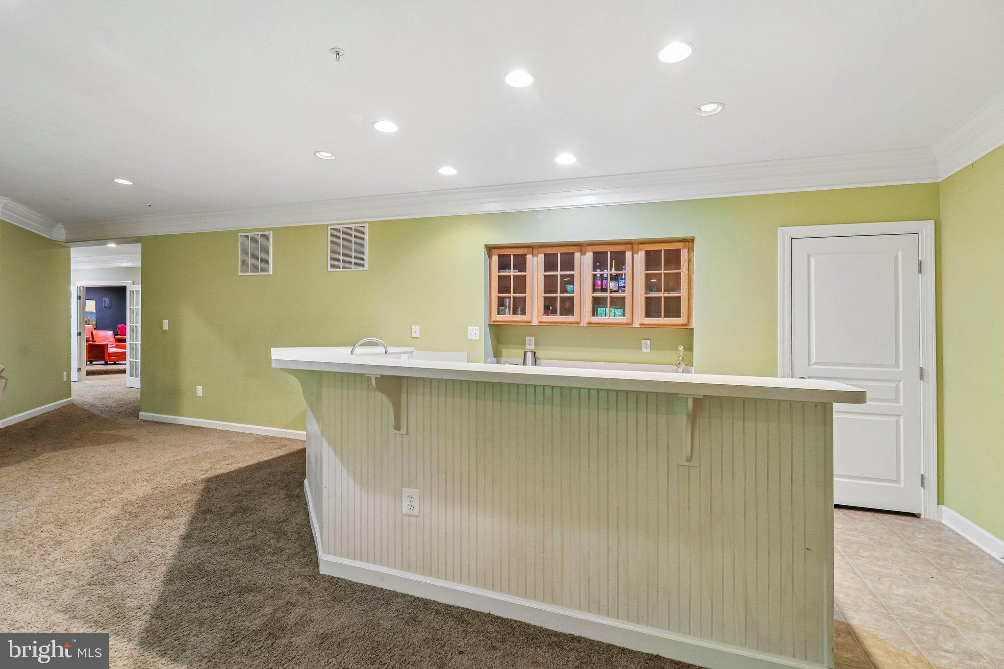 OAK CREEK CLUB - Residential