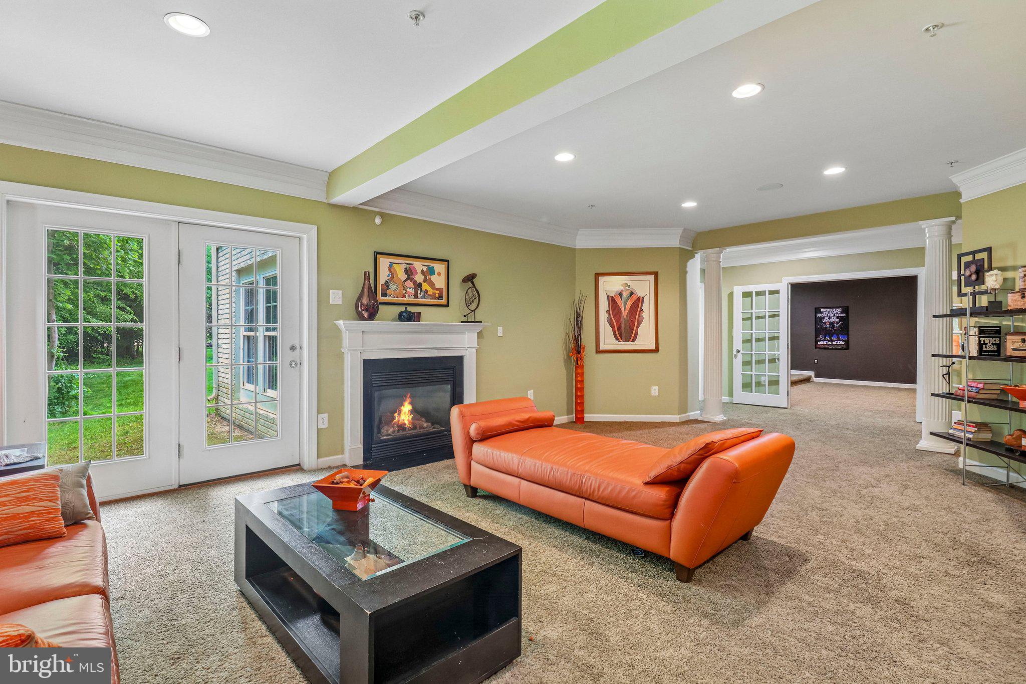 OAK CREEK CLUB - Residential