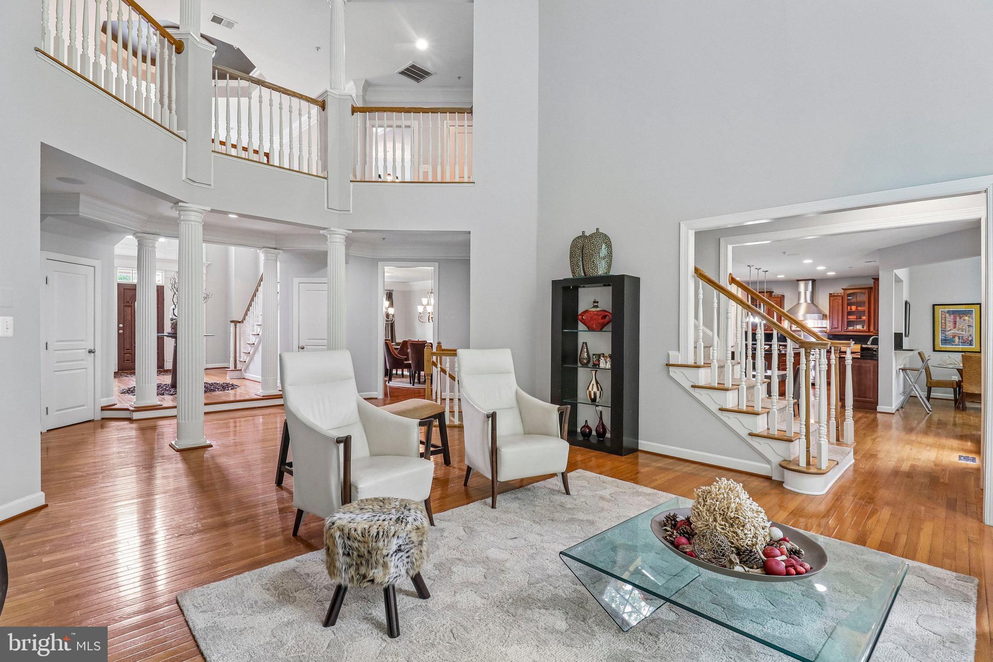 OAK CREEK CLUB - Residential
