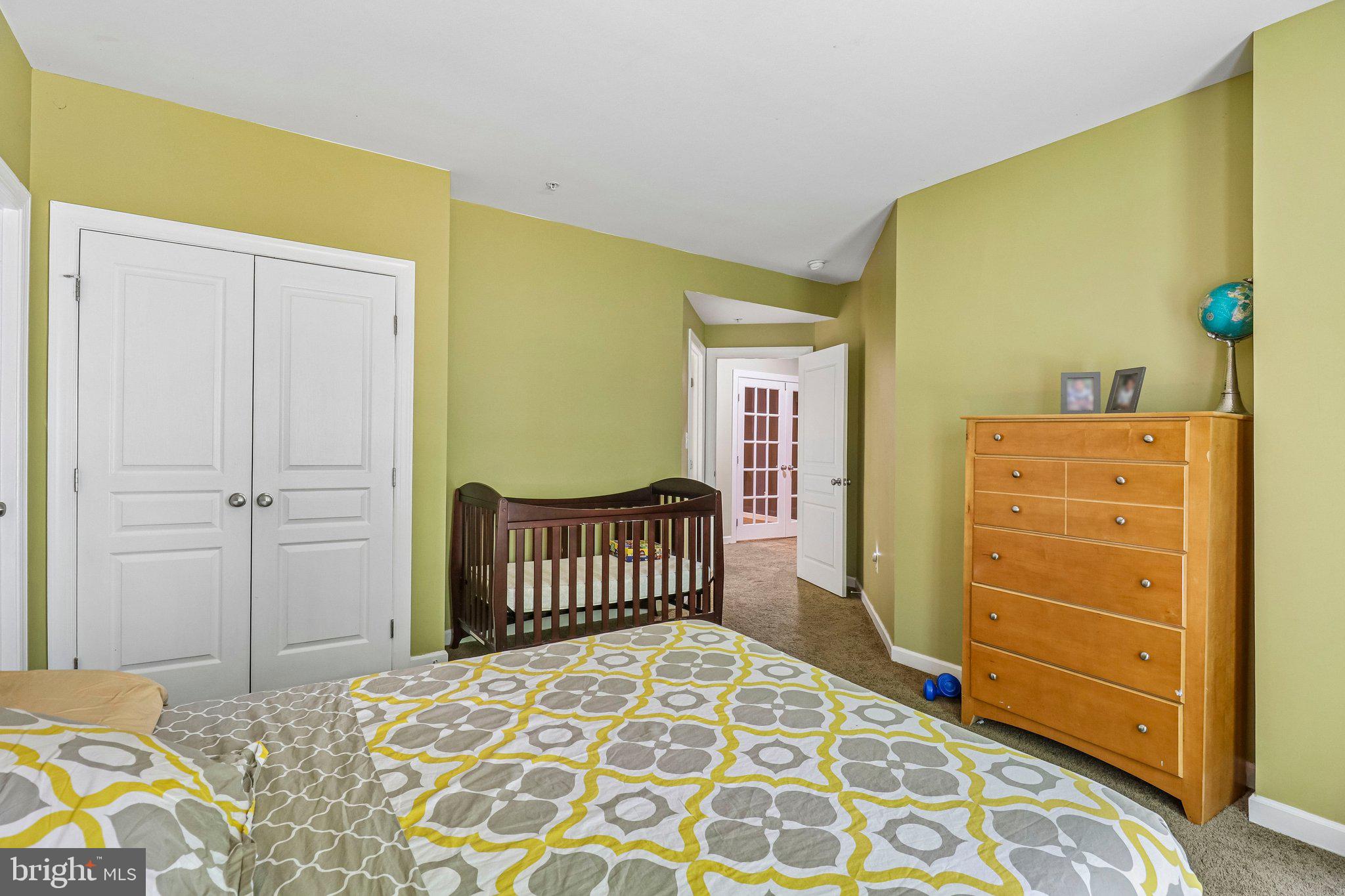 OAK CREEK CLUB - Residential