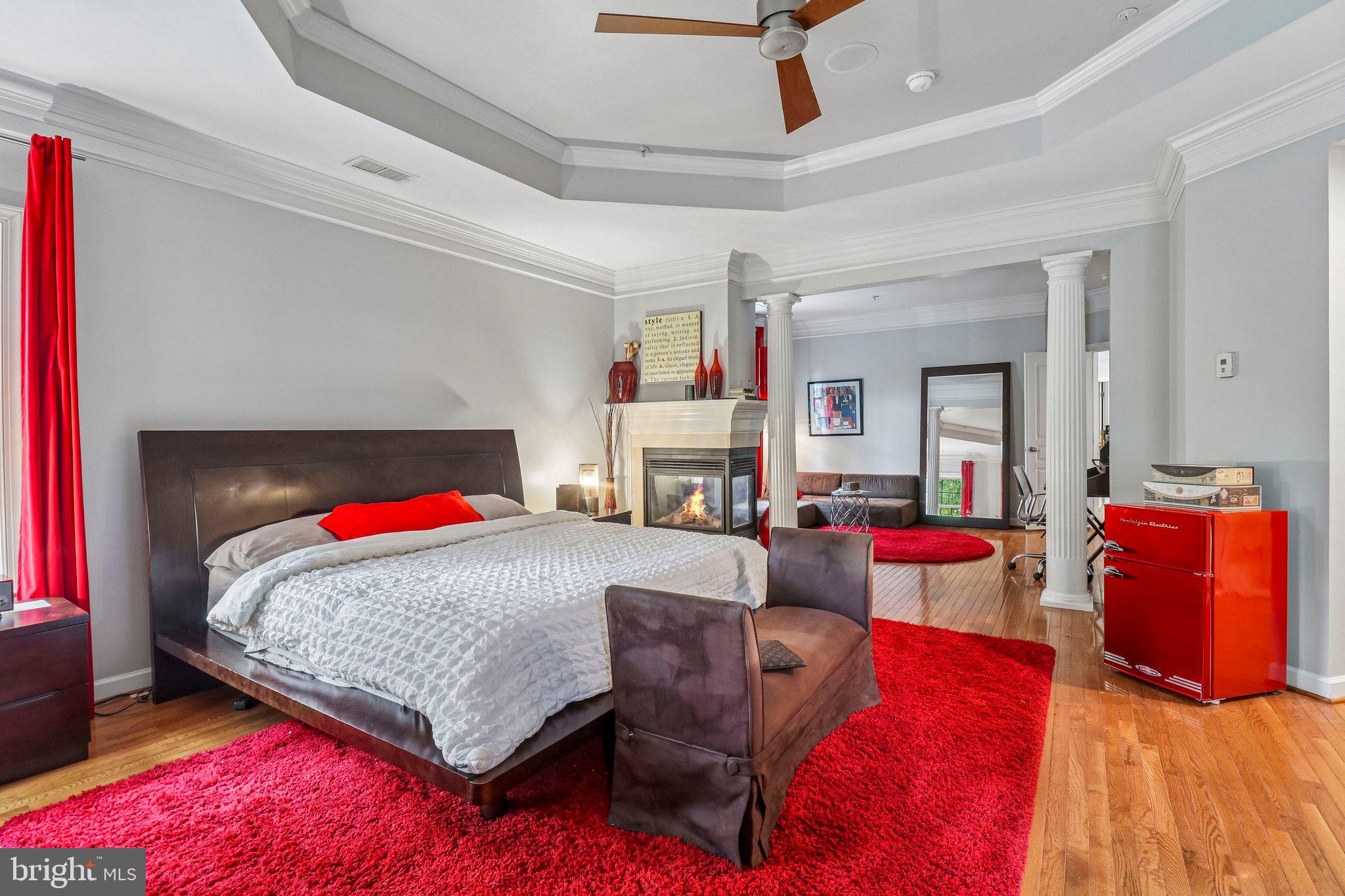 OAK CREEK CLUB - Residential