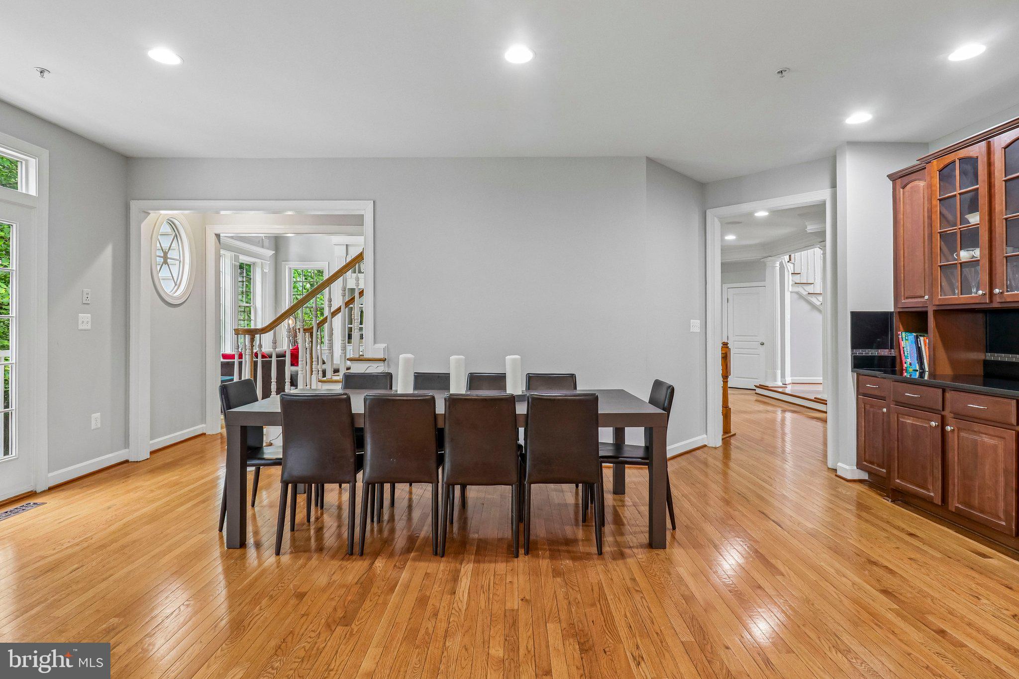 OAK CREEK CLUB - Residential