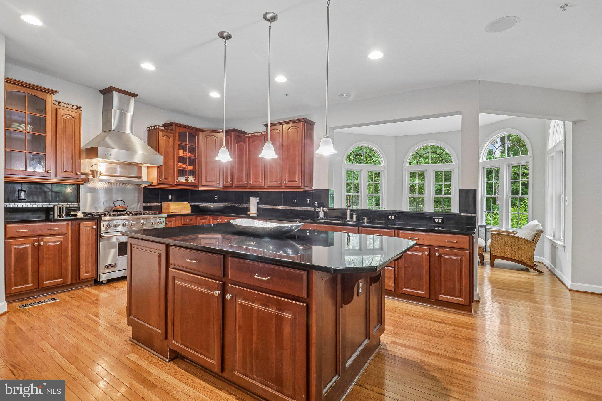 OAK CREEK CLUB - Residential