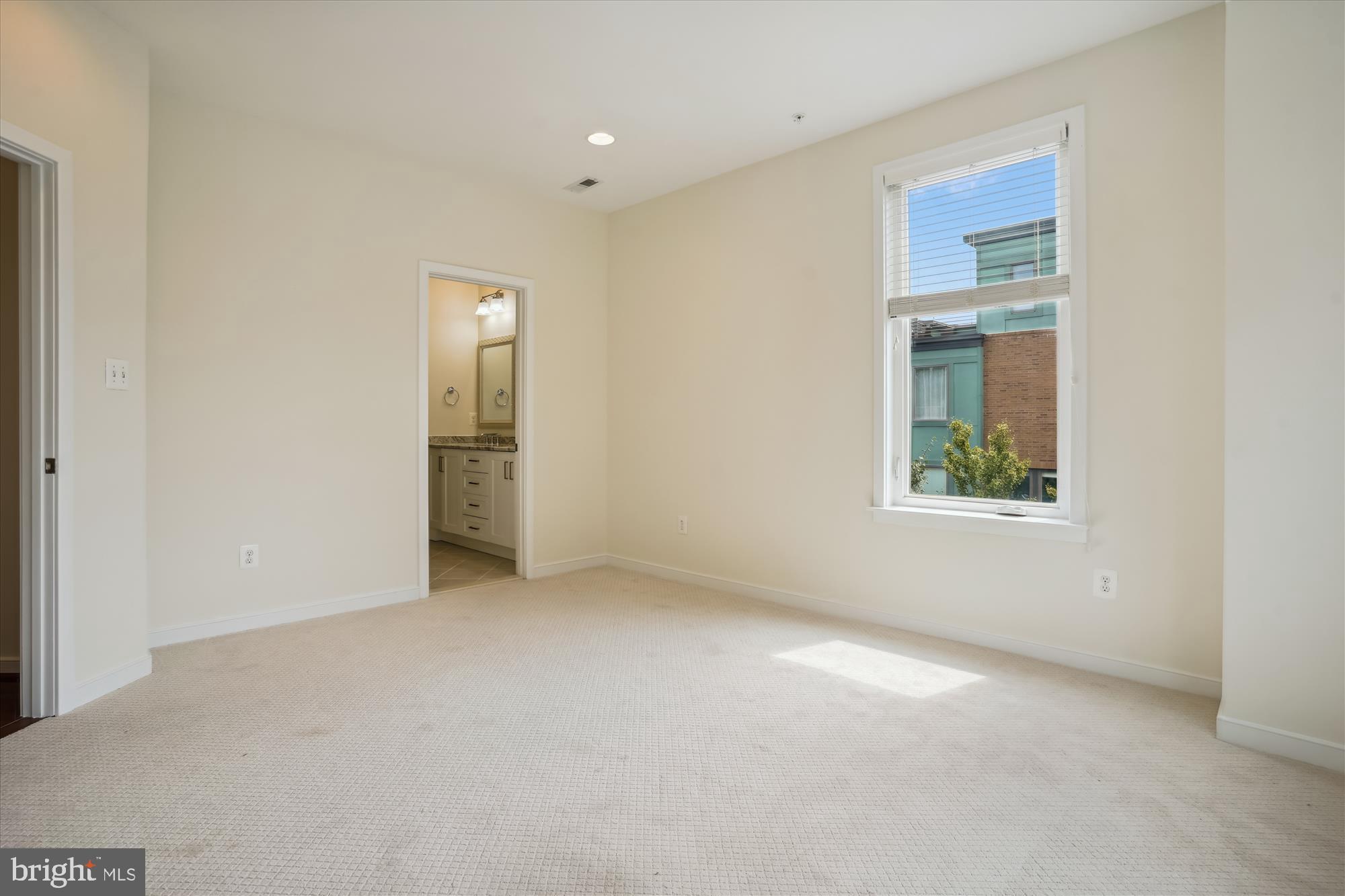 MOSAIC DISTRICT - Residential Lease