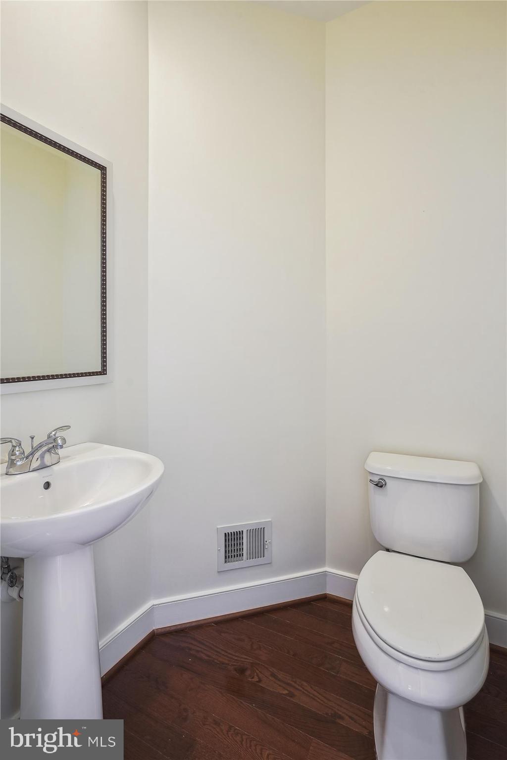 MOSAIC DISTRICT - Residential Lease