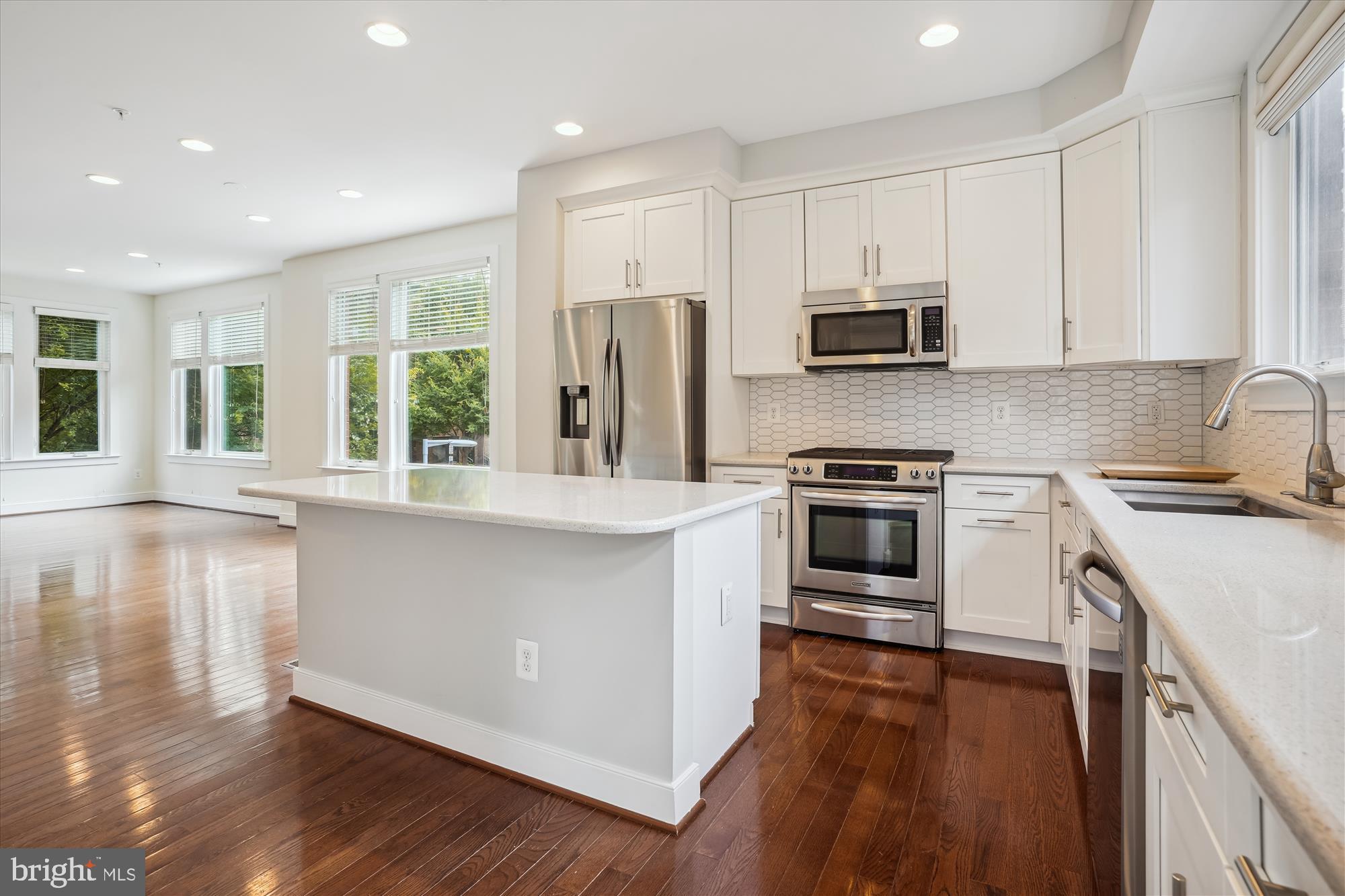 MOSAIC DISTRICT - Residential Lease