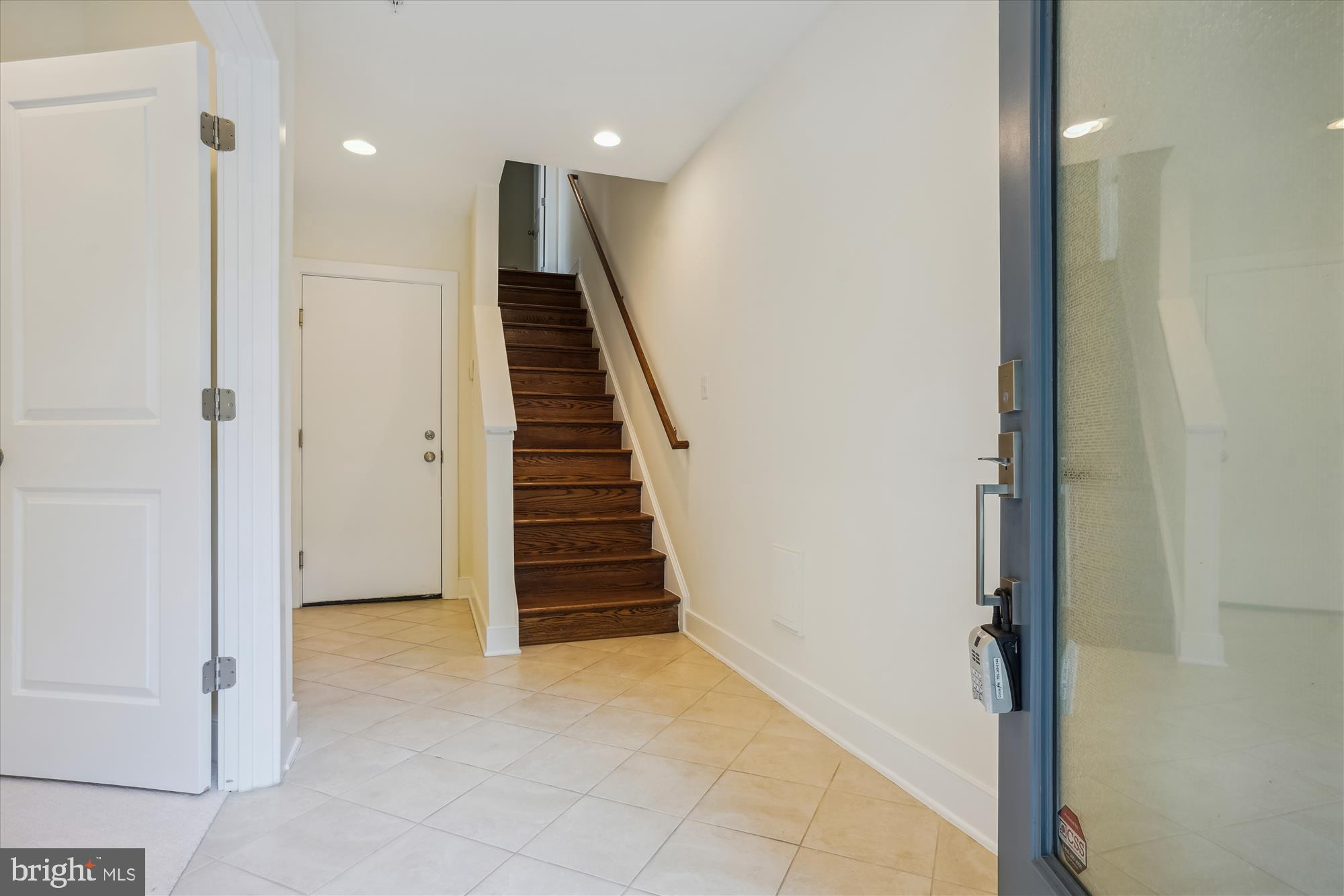 MOSAIC DISTRICT - Residential Lease