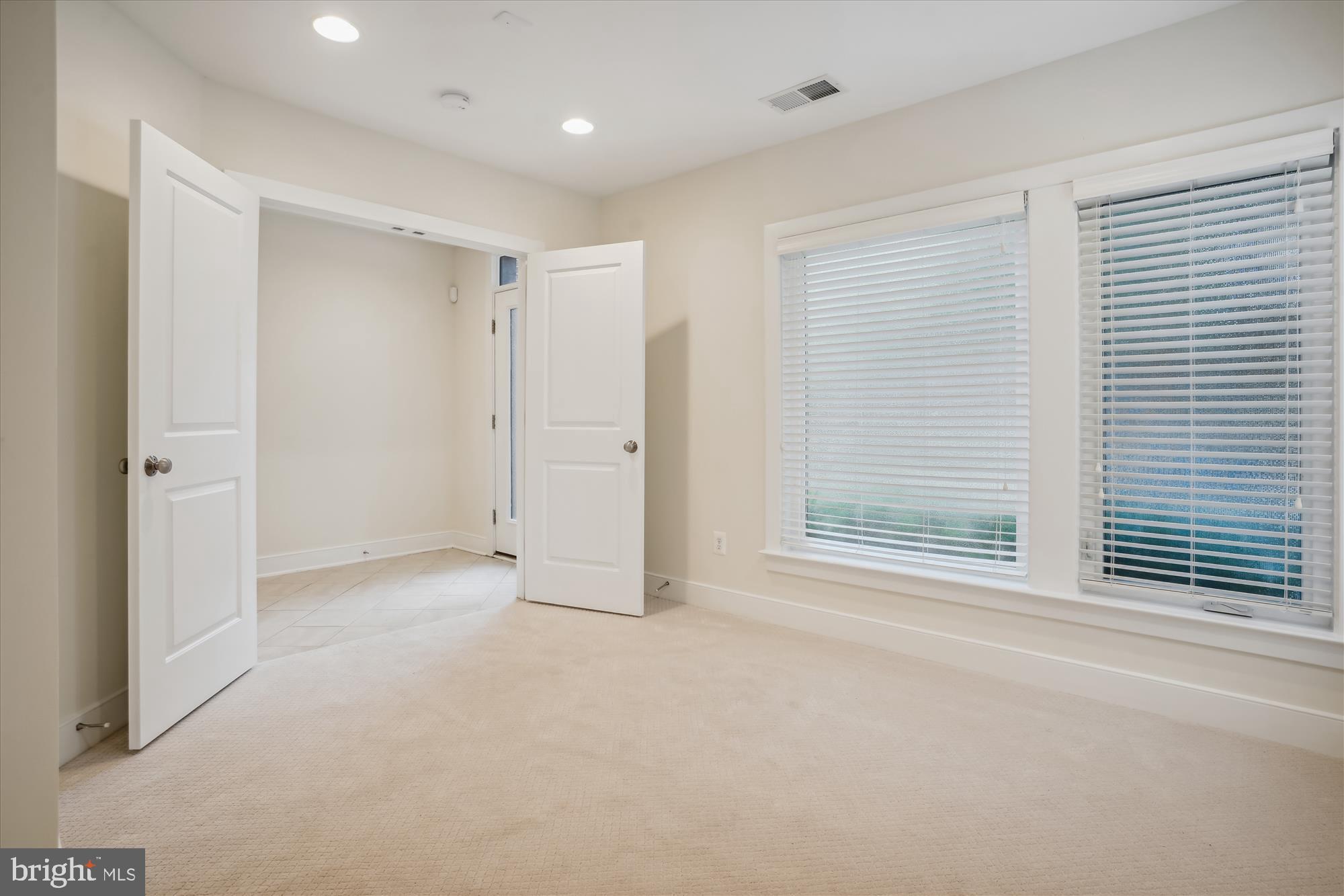 MOSAIC DISTRICT - Residential Lease