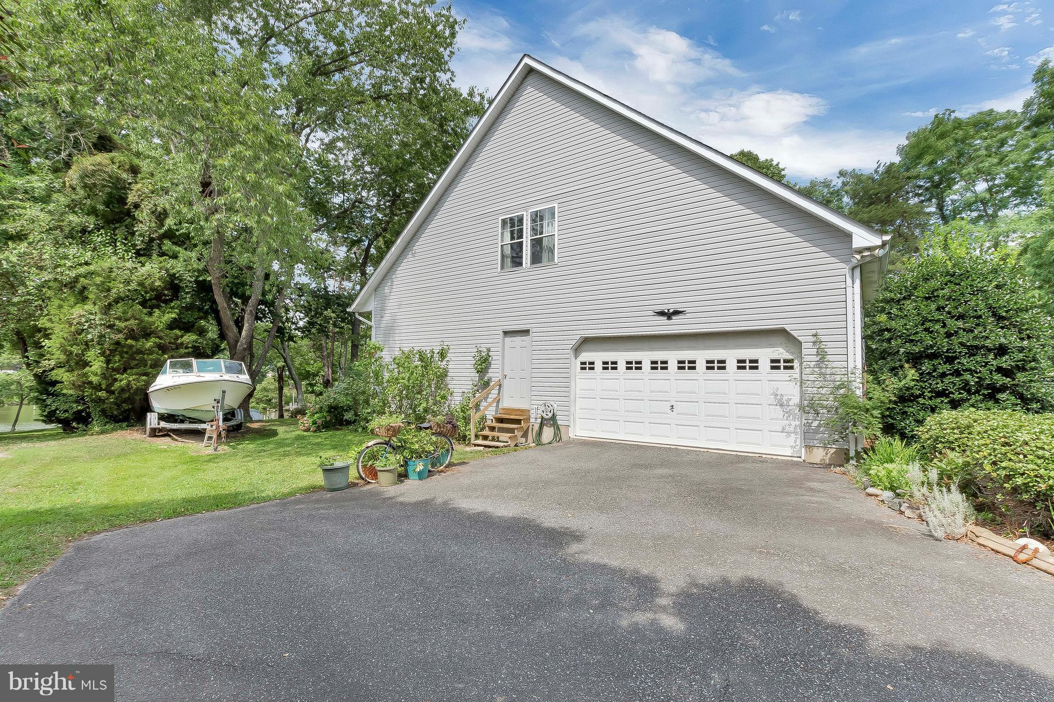 SPRING COVE - Residential