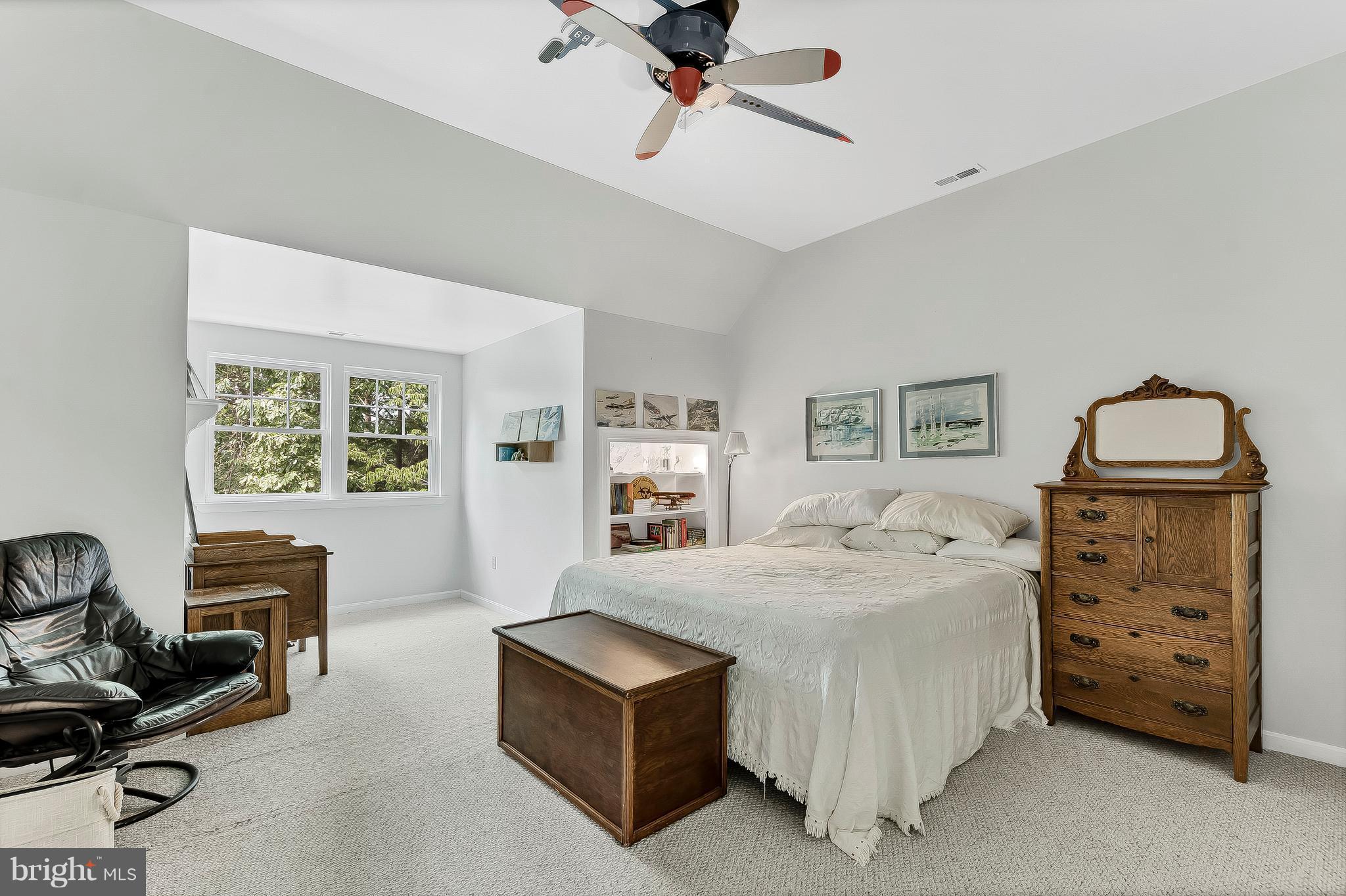 SPRING COVE - Residential