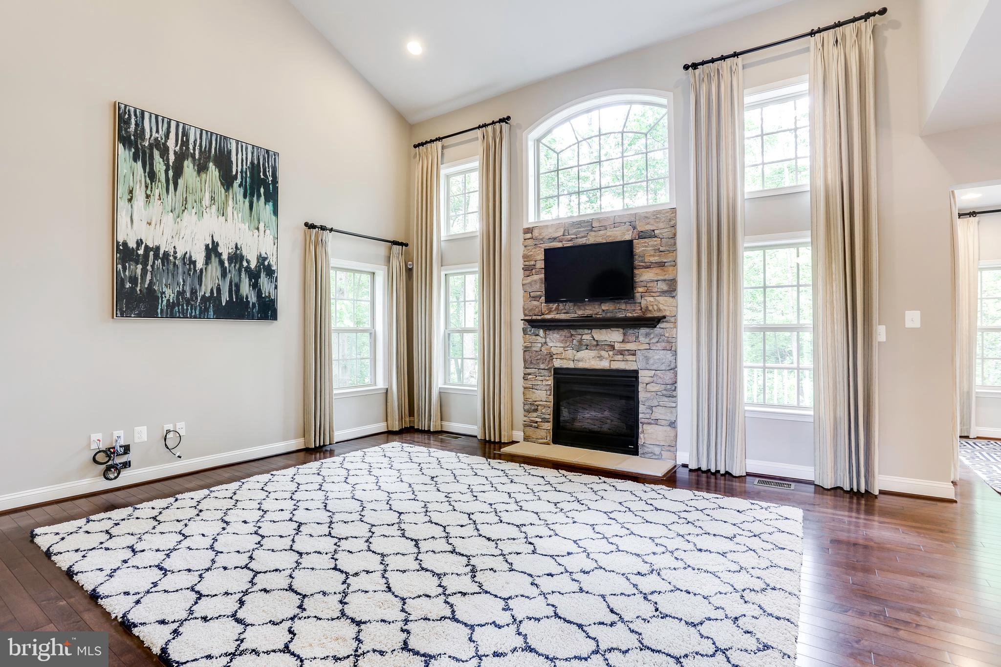 HOLLY RIDGE - Residential