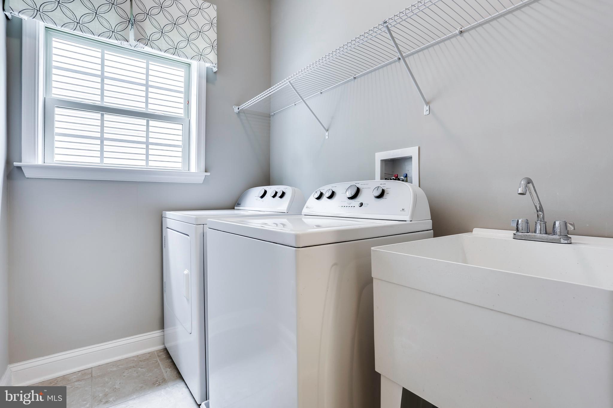 HOLLY RIDGE - Residential