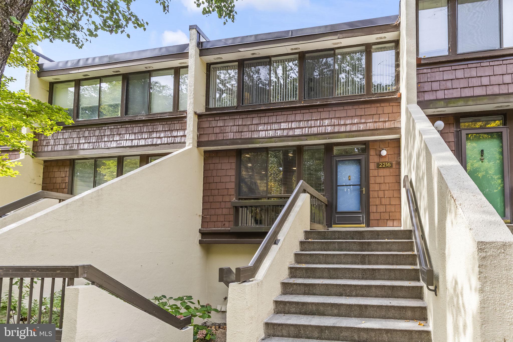 CONCORD MEWS - Residential Lease