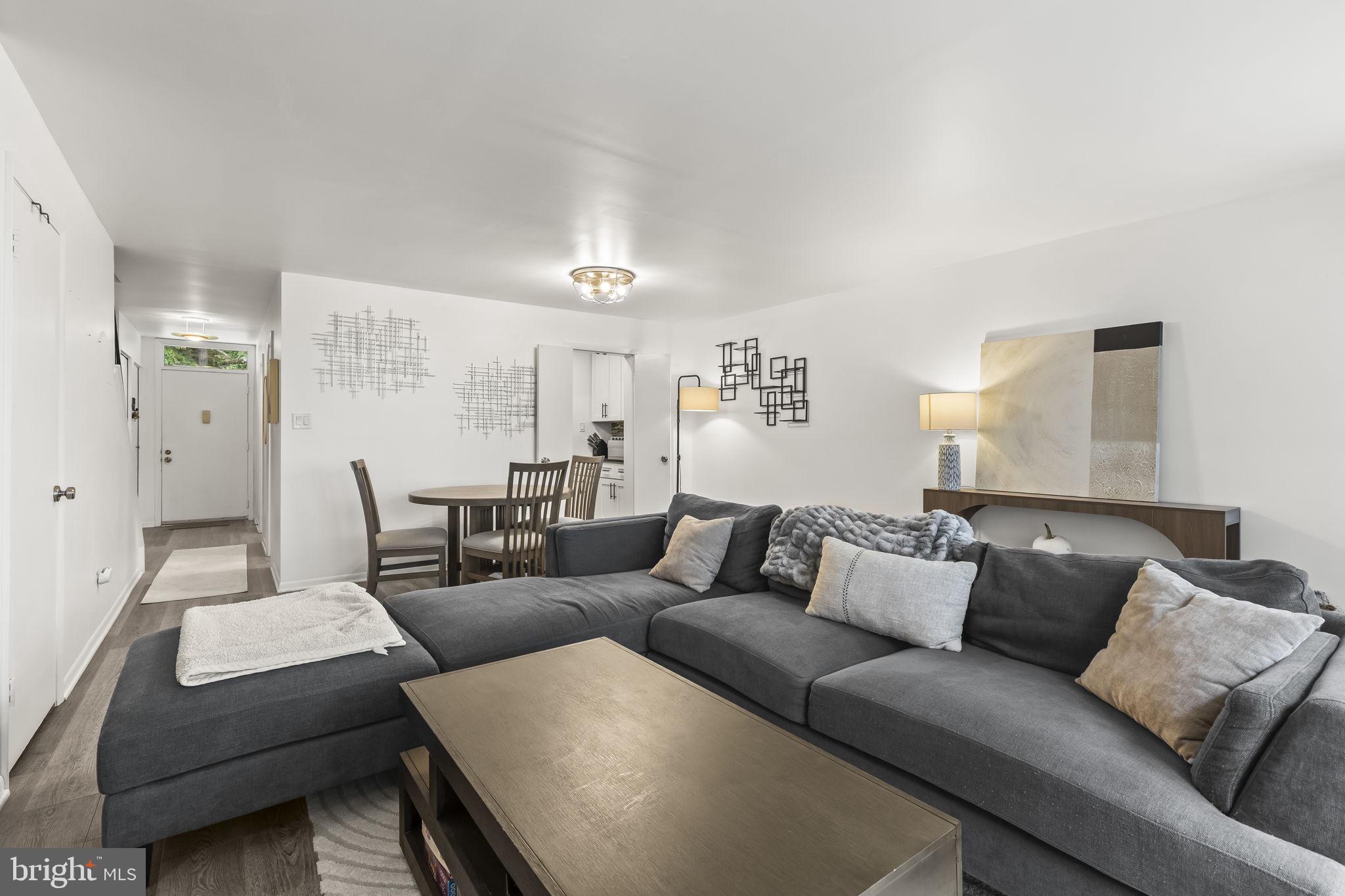 CONCORD MEWS - Residential Lease