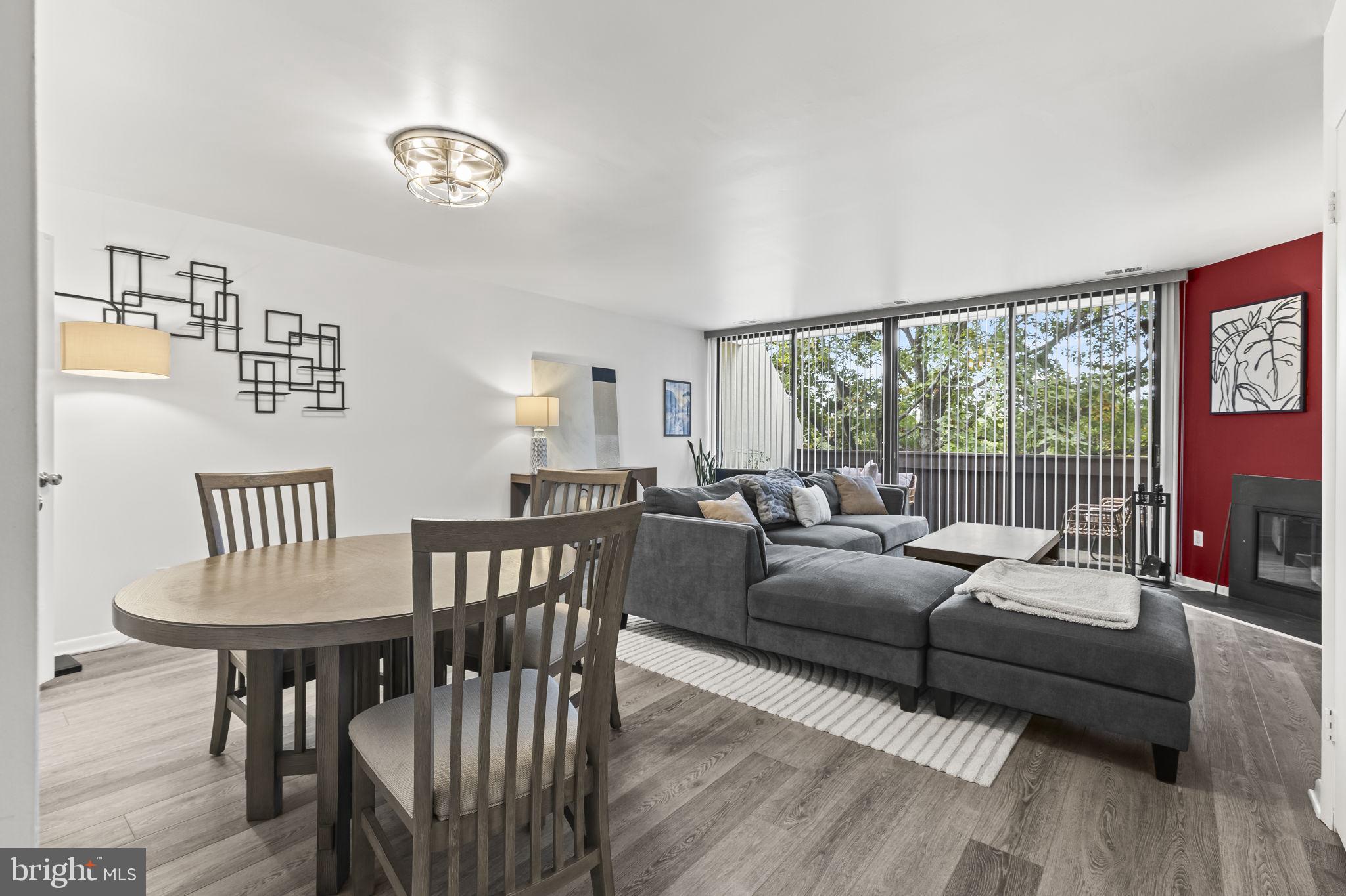 CONCORD MEWS - Residential Lease