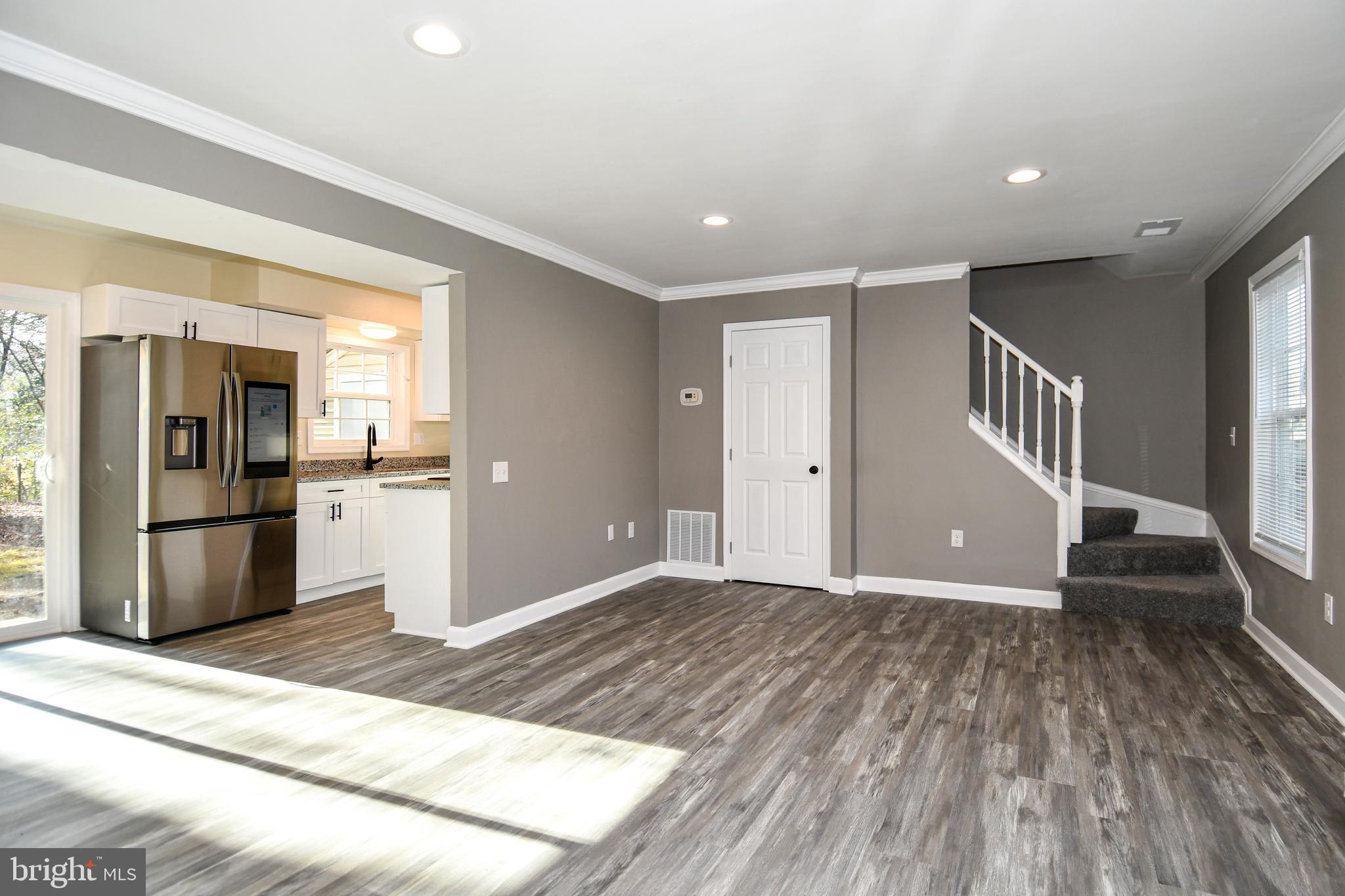 HUNTINGTON - Residential