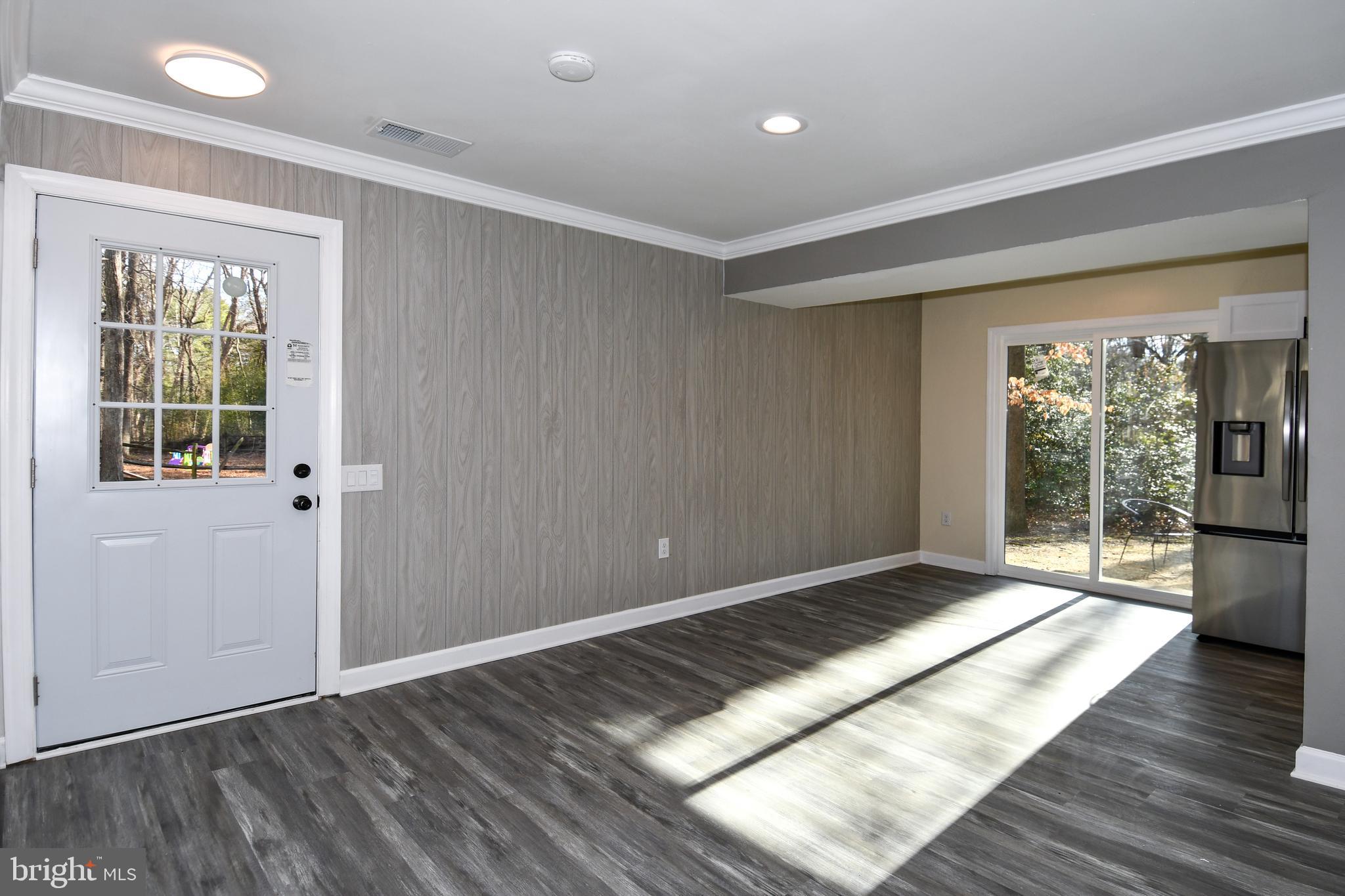 HUNTINGTON - Residential