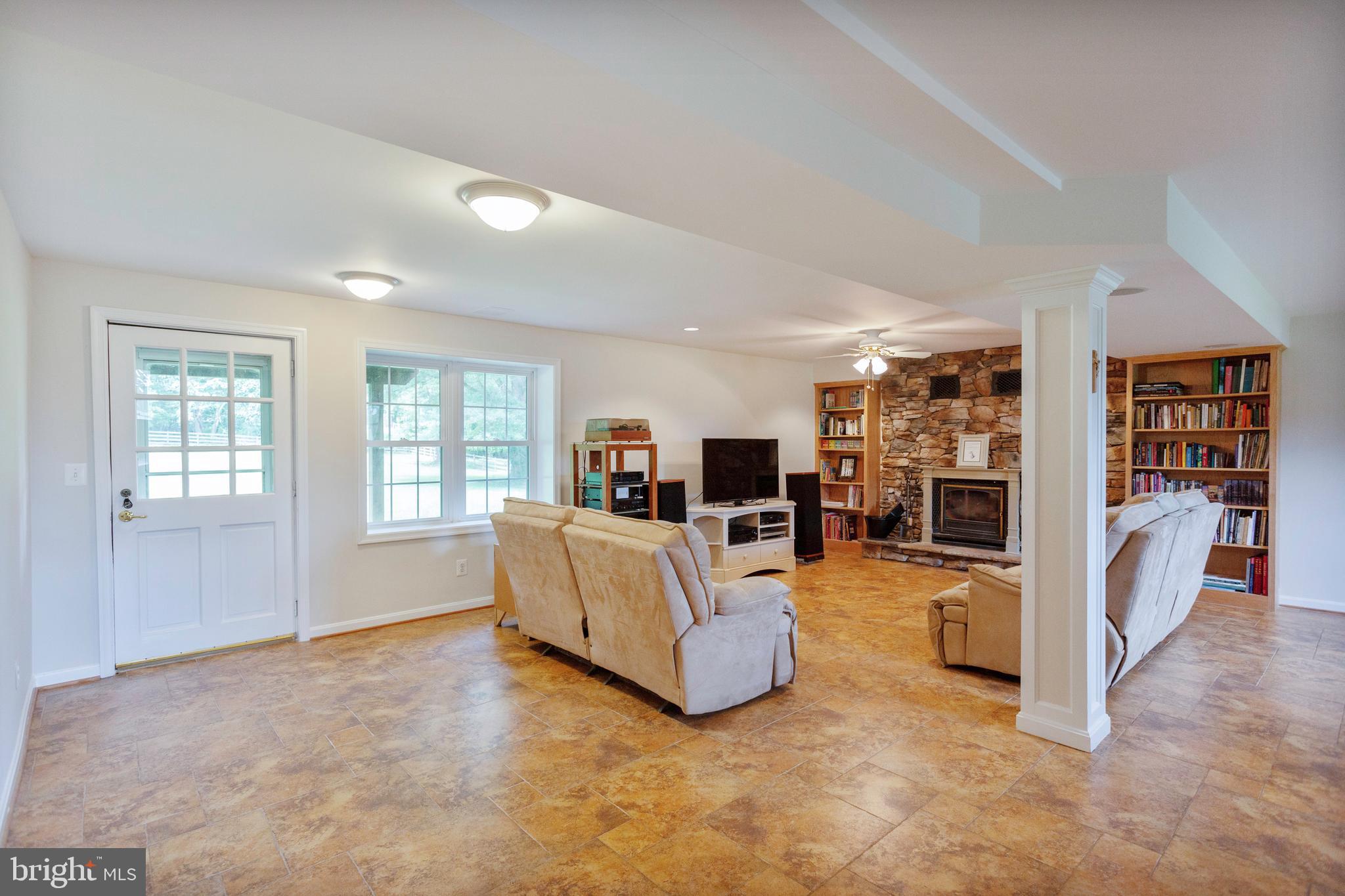 DAISY HILL ESTATES - Residential