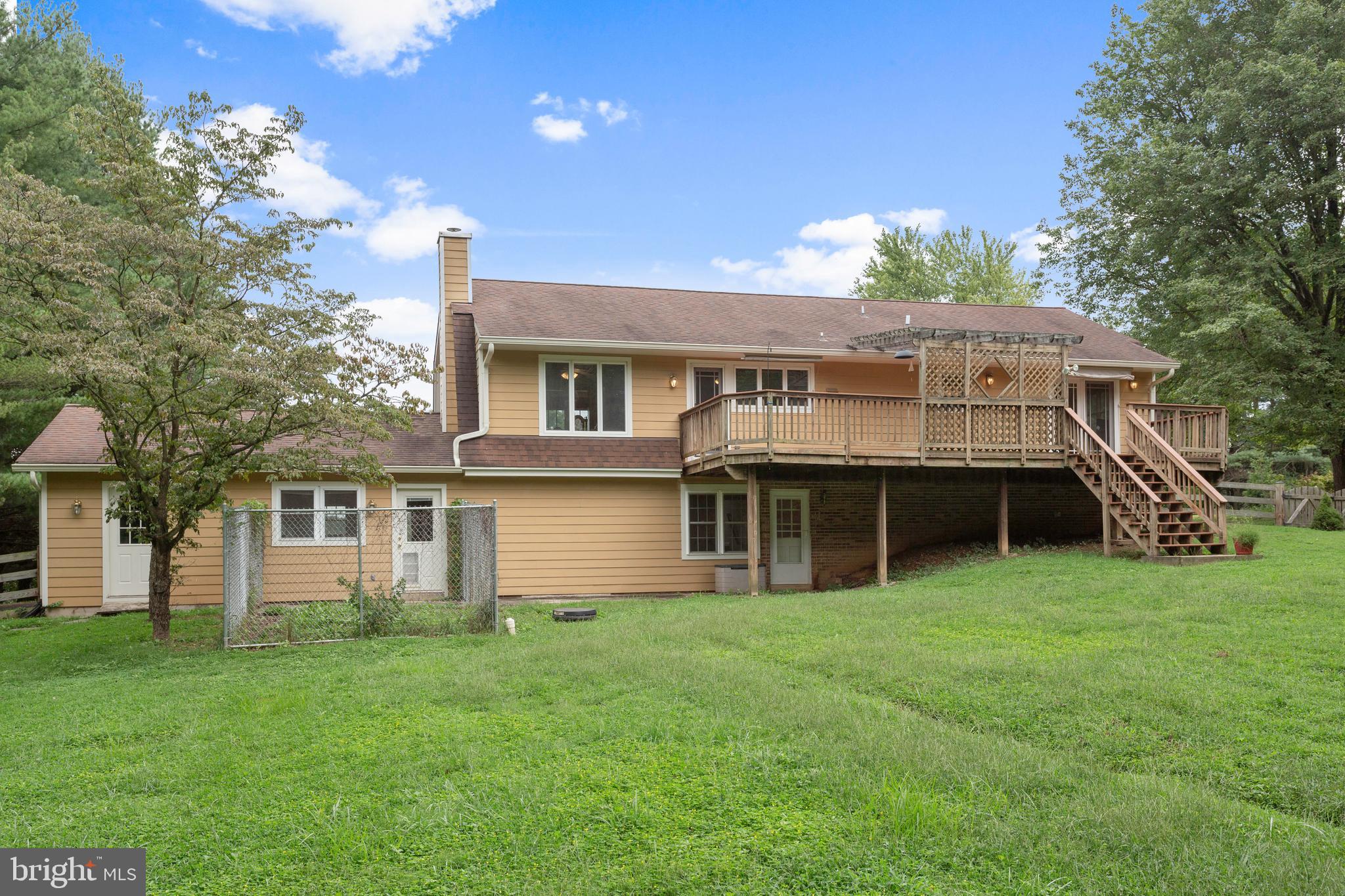 DAISY HILL ESTATES - Residential