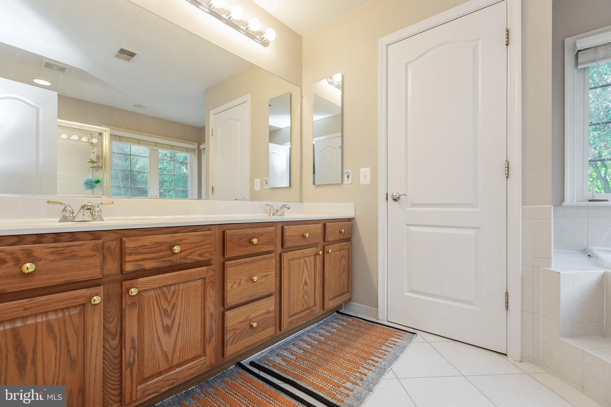 STONE CREEK CROSSING - Residential Lease