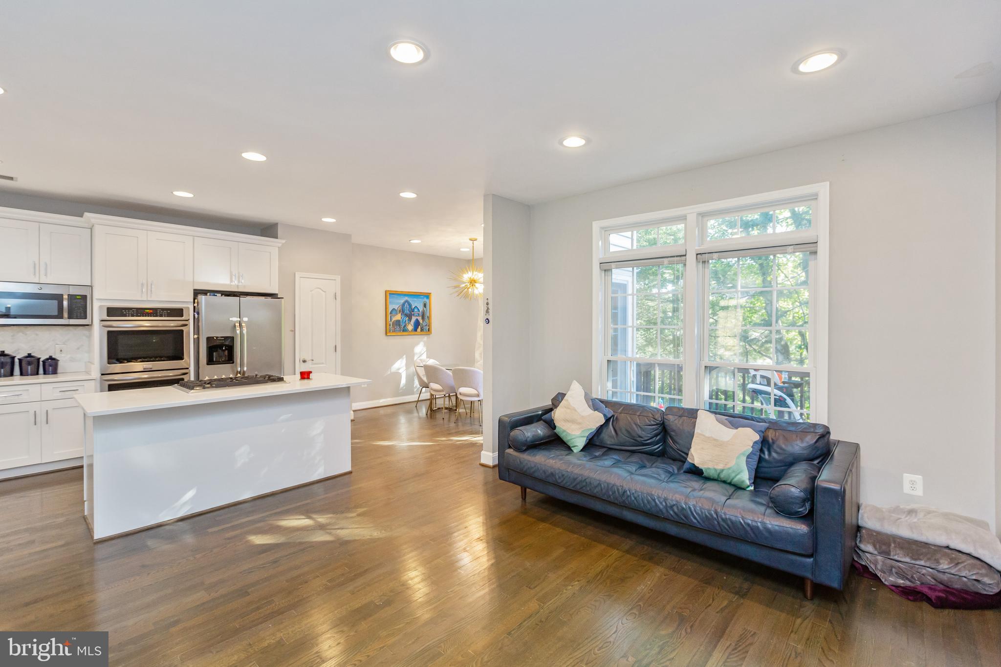 STONE CREEK CROSSING - Residential Lease