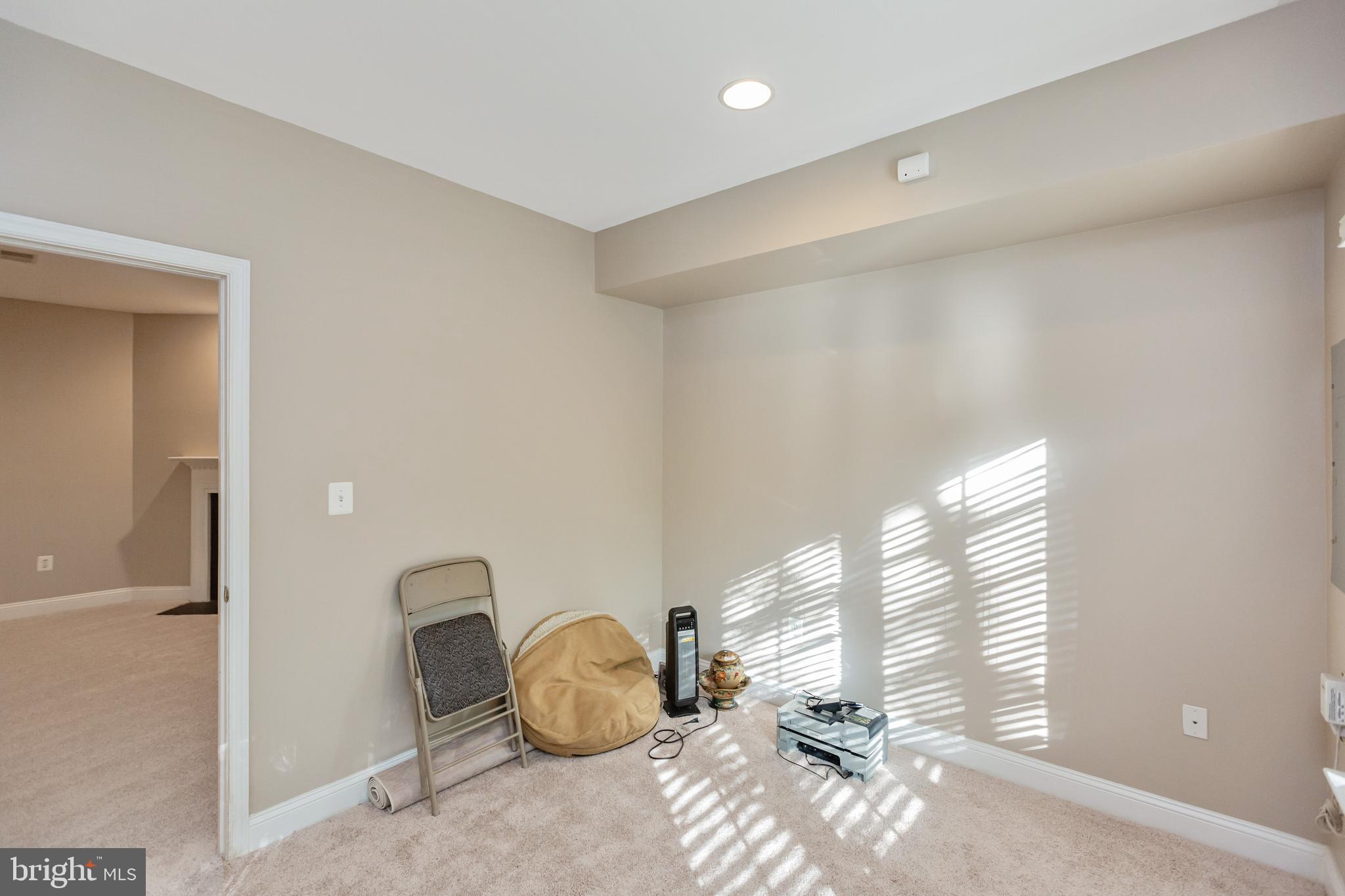 STONE CREEK CROSSING - Residential Lease