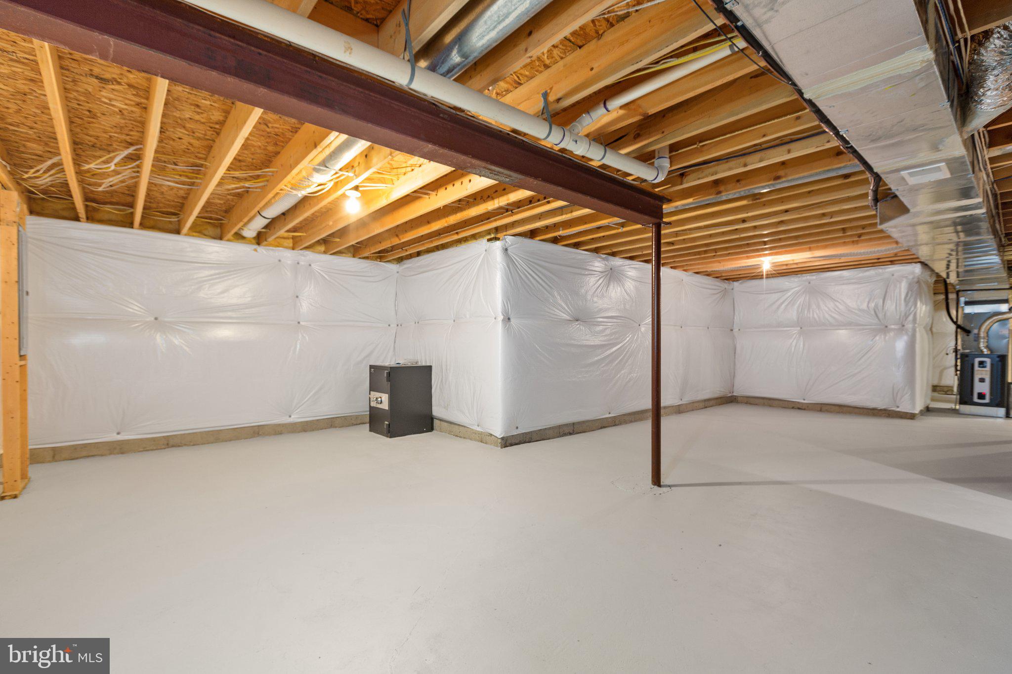 VIRGINIA HERITAGE AT LEE'S PARK - Residential