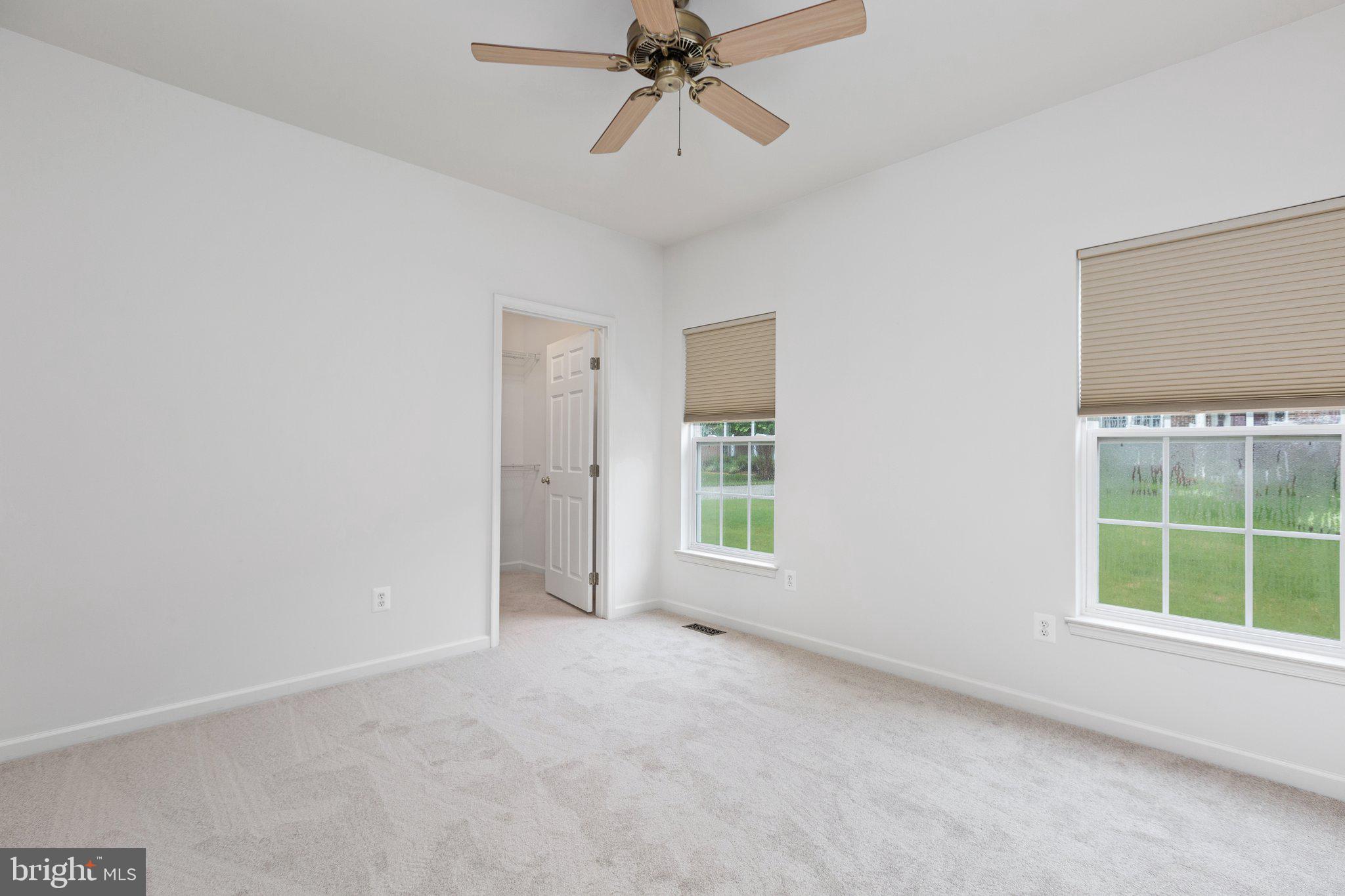 VIRGINIA HERITAGE AT LEE'S PARK - Residential