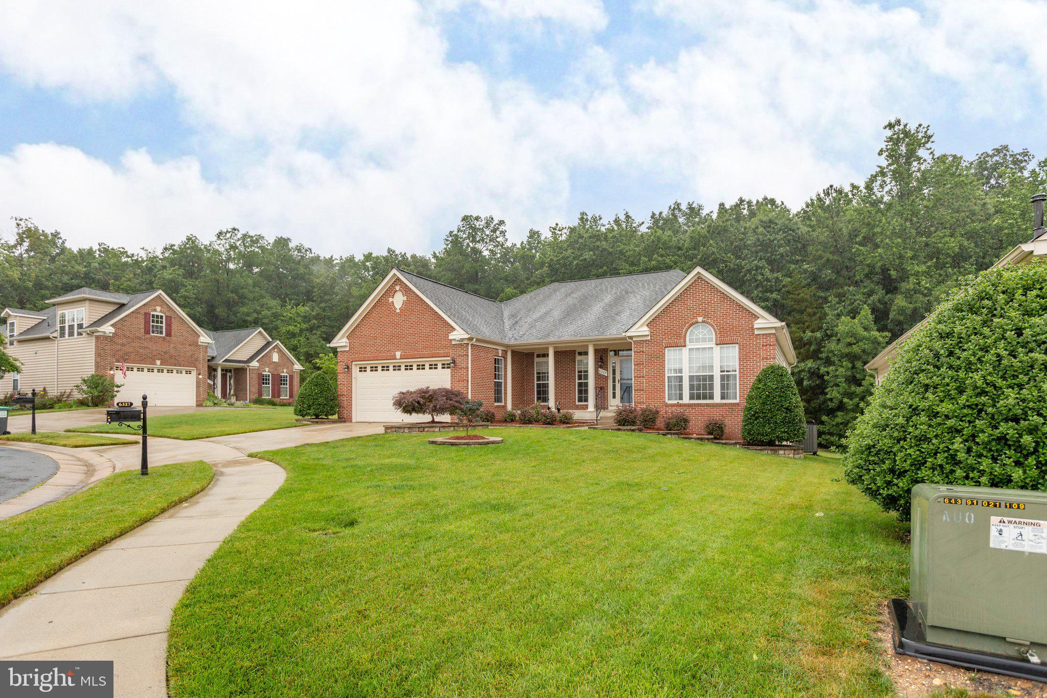 VIRGINIA HERITAGE AT LEE'S PARK - Residential