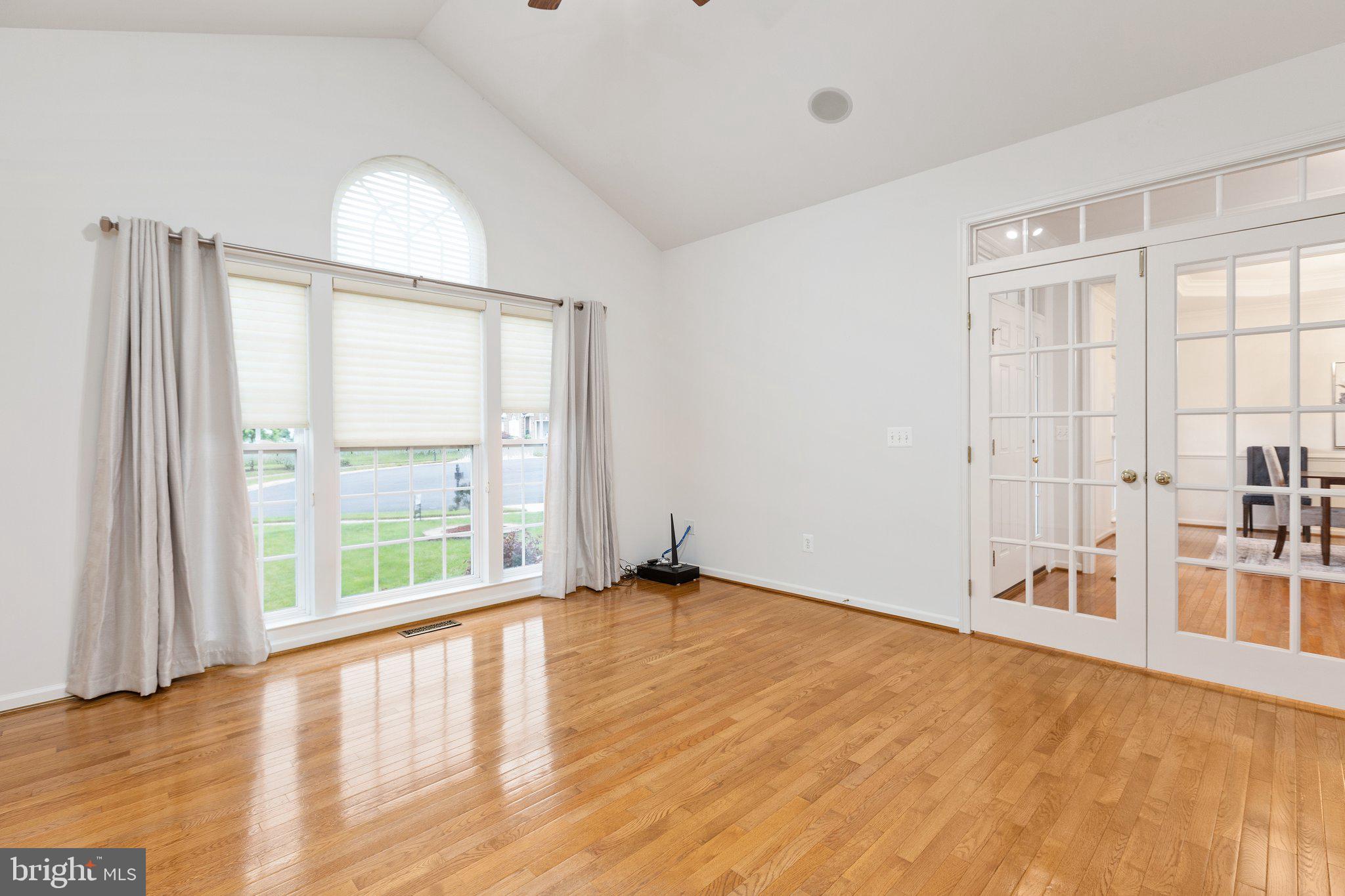 VIRGINIA HERITAGE AT LEE'S PARK - Residential