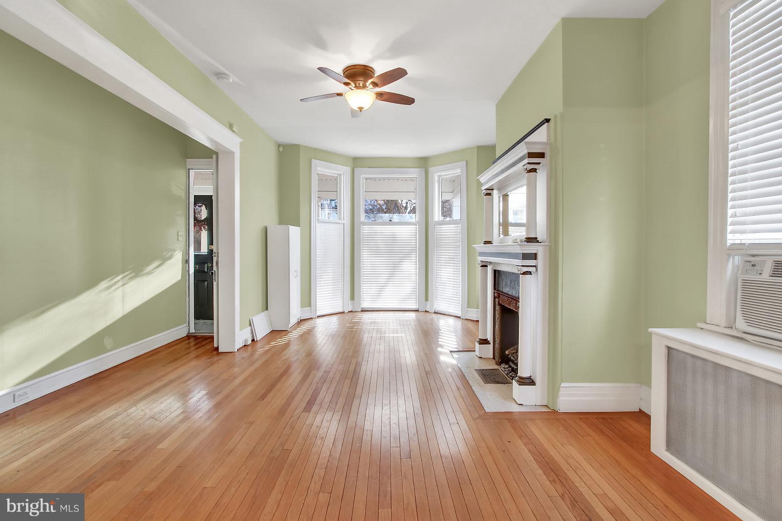 THE AVENUES - Residential