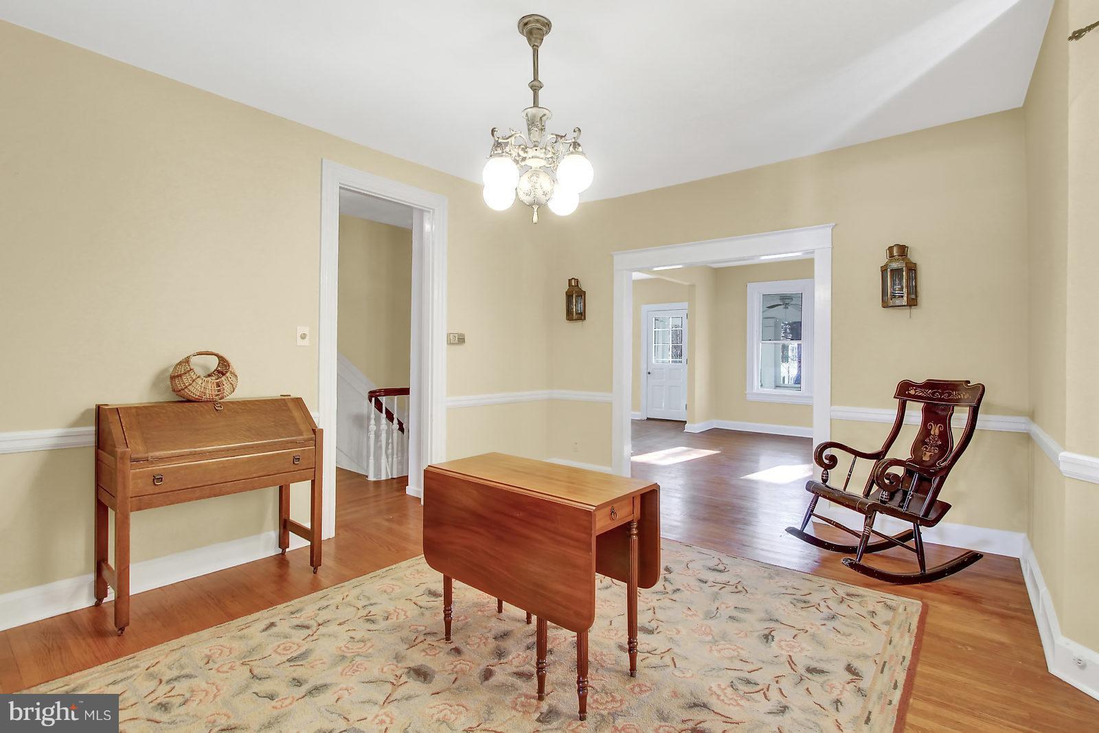 THE AVENUES - Residential