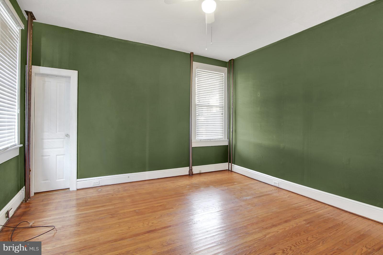 THE AVENUES - Residential