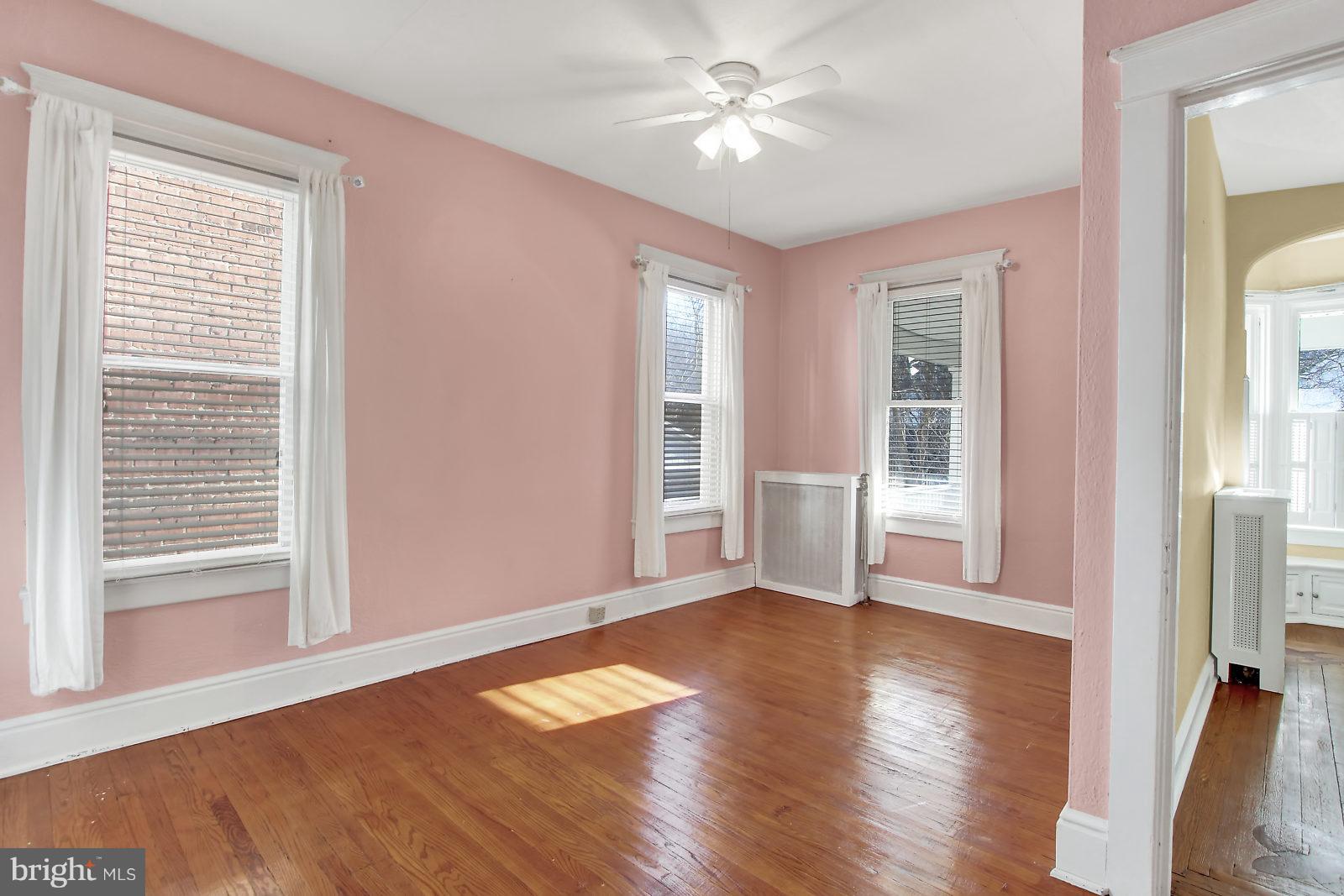 THE AVENUES - Residential