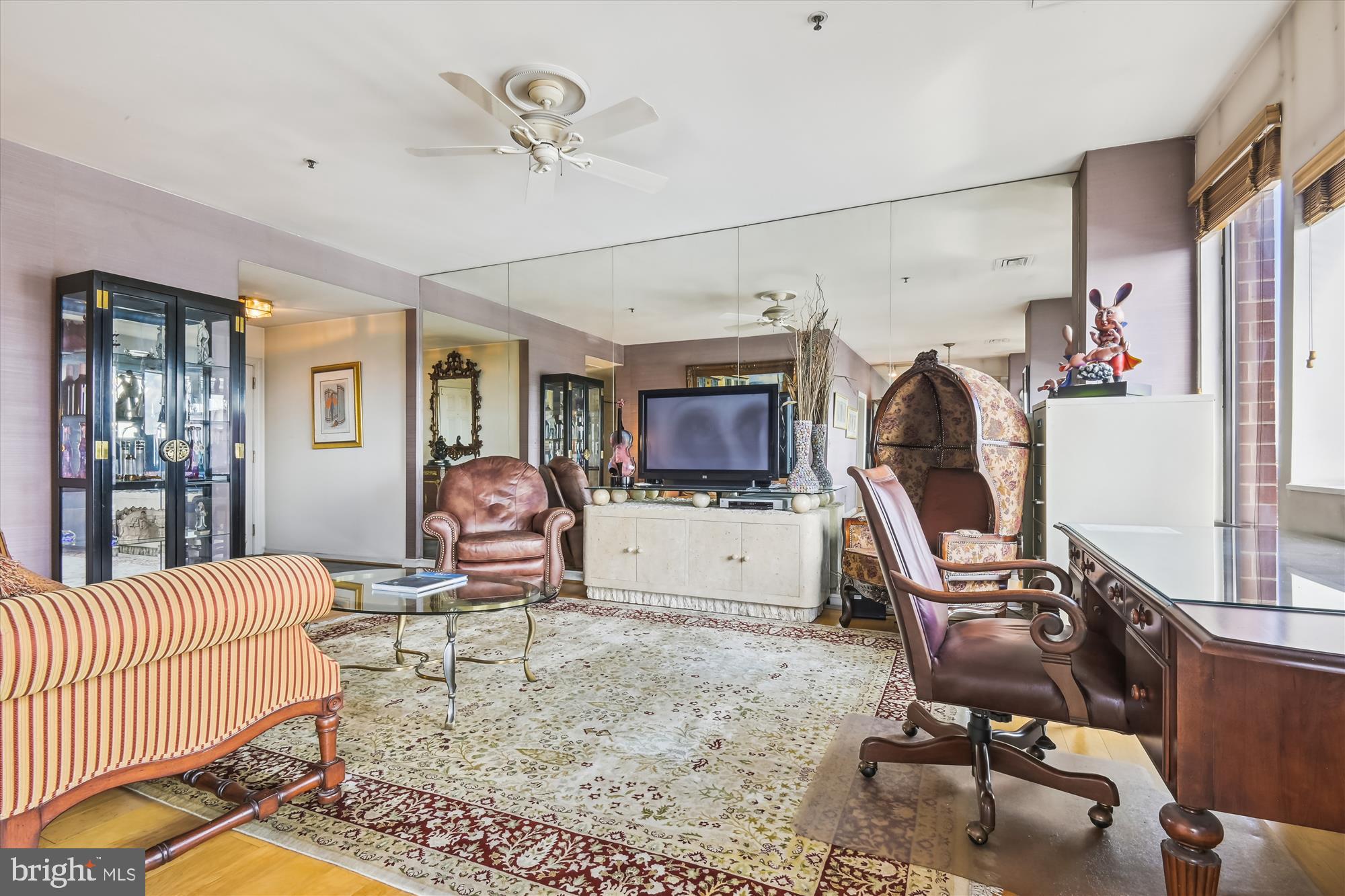 HARBOR COURT CONDOMINIUMS - Residential