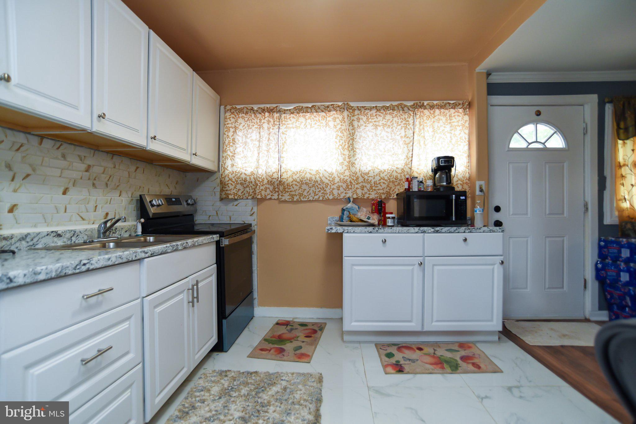 34 RED MAPLE LANE