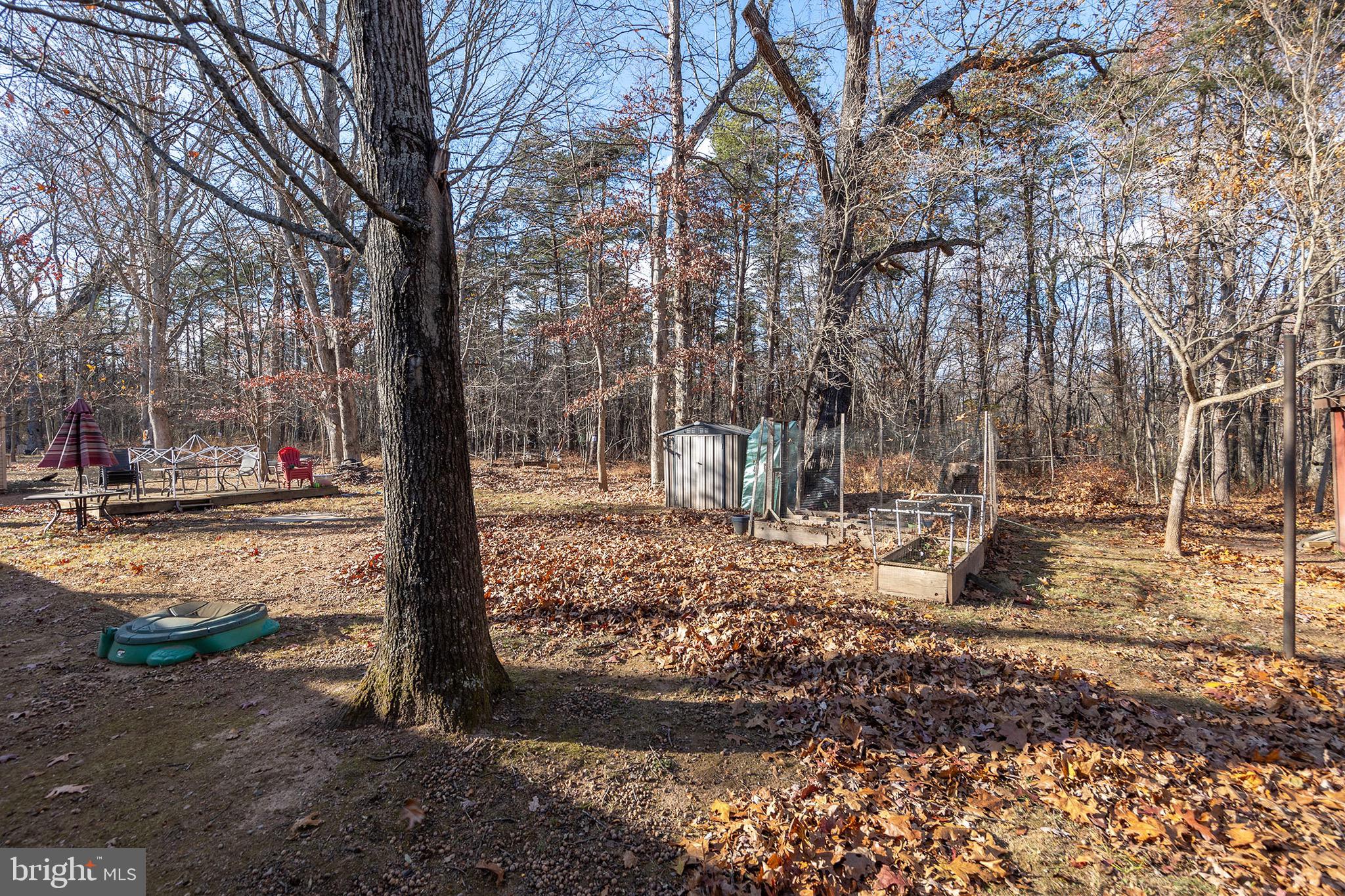 LAKE HOLIDAY ESTATES - Residential