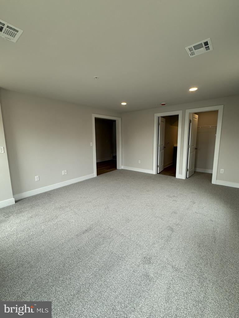 3123 OVERLOOK DRIVE