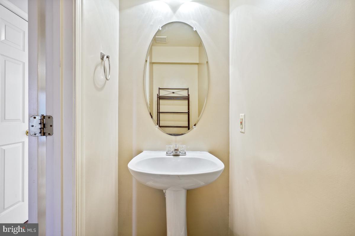 5349 CHASE LIONS WAY