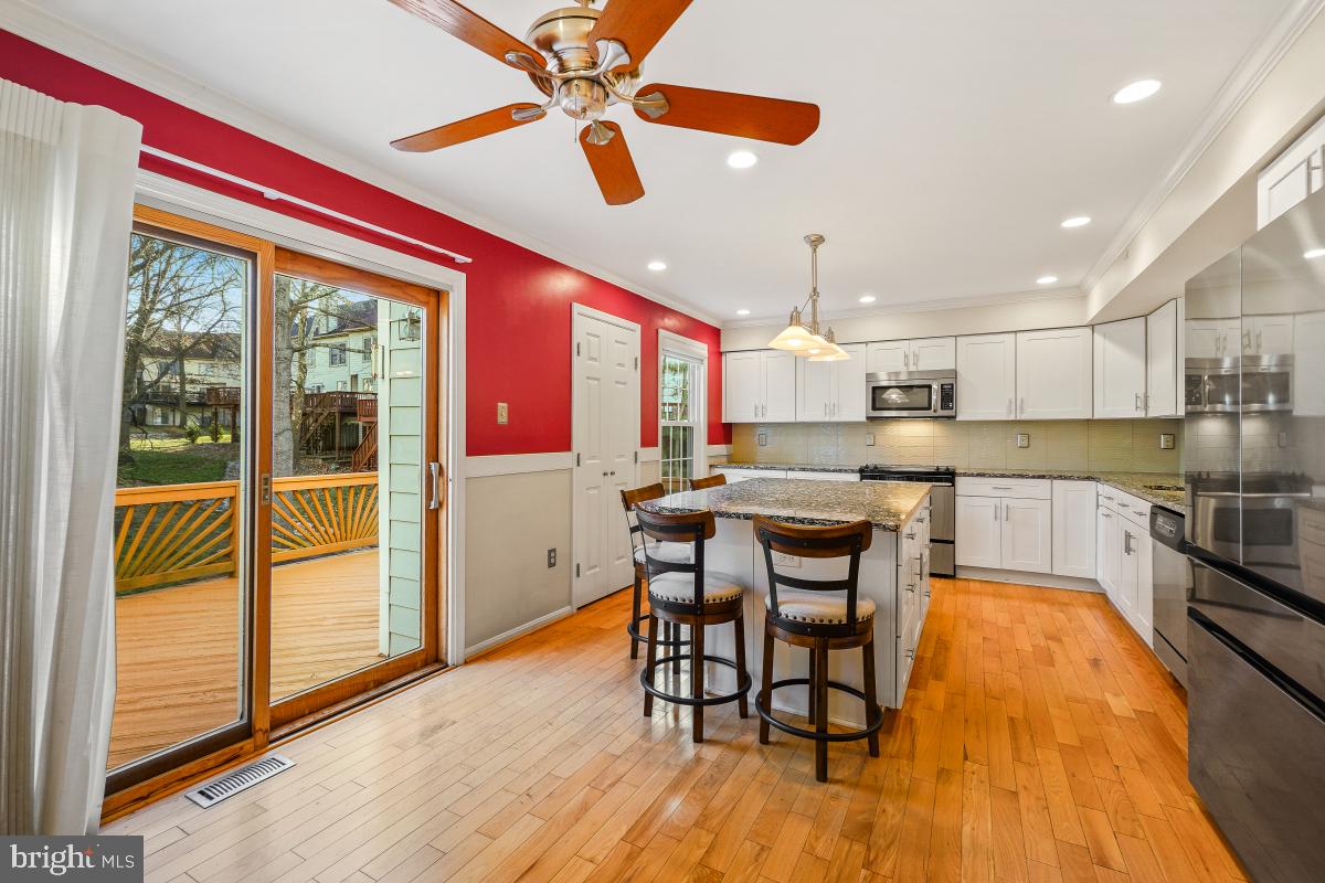 VILLAGE OF DORSEY SEARCH - Residential