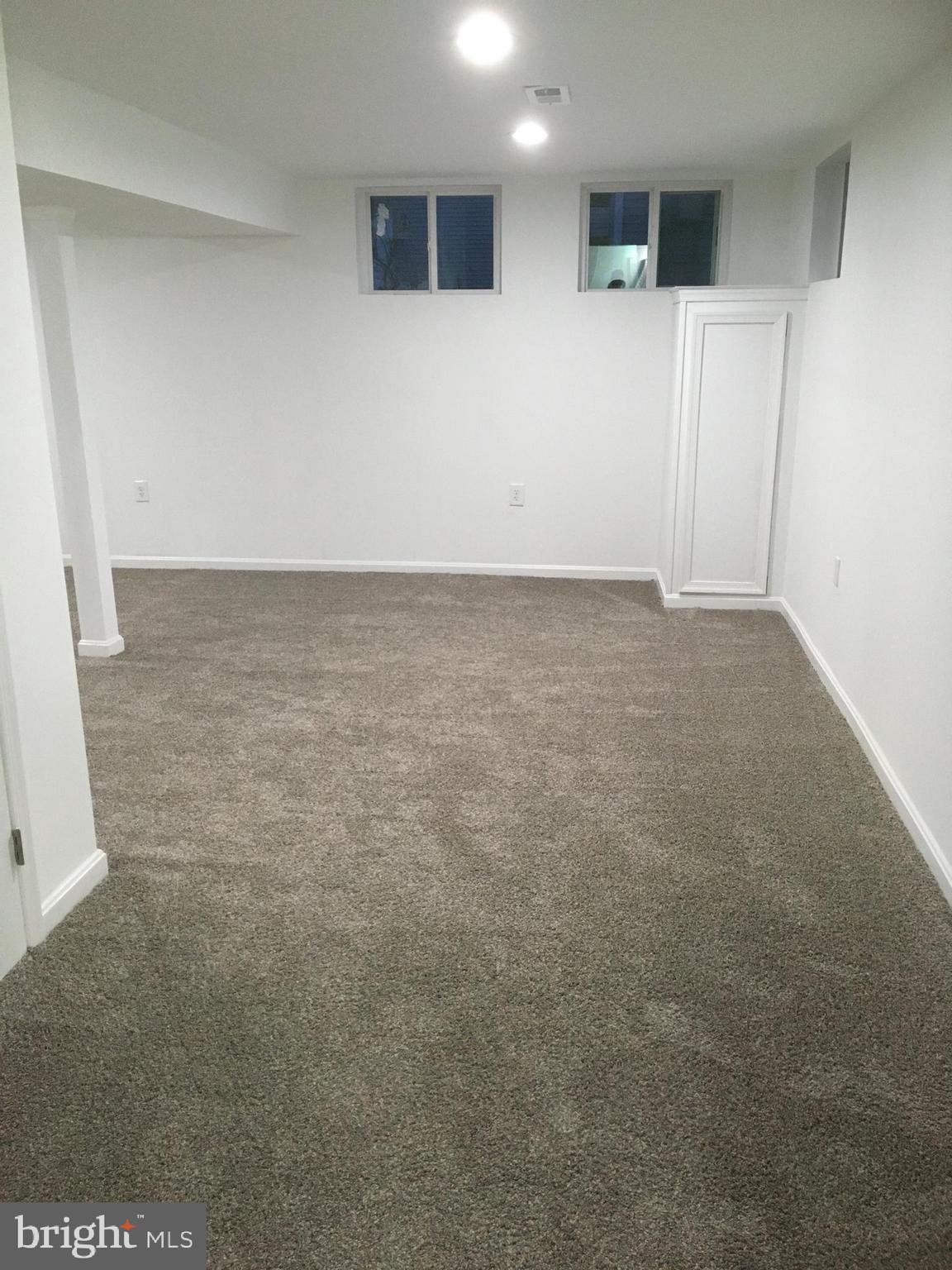 VILLAGE OF OWEN BROWN - Residential