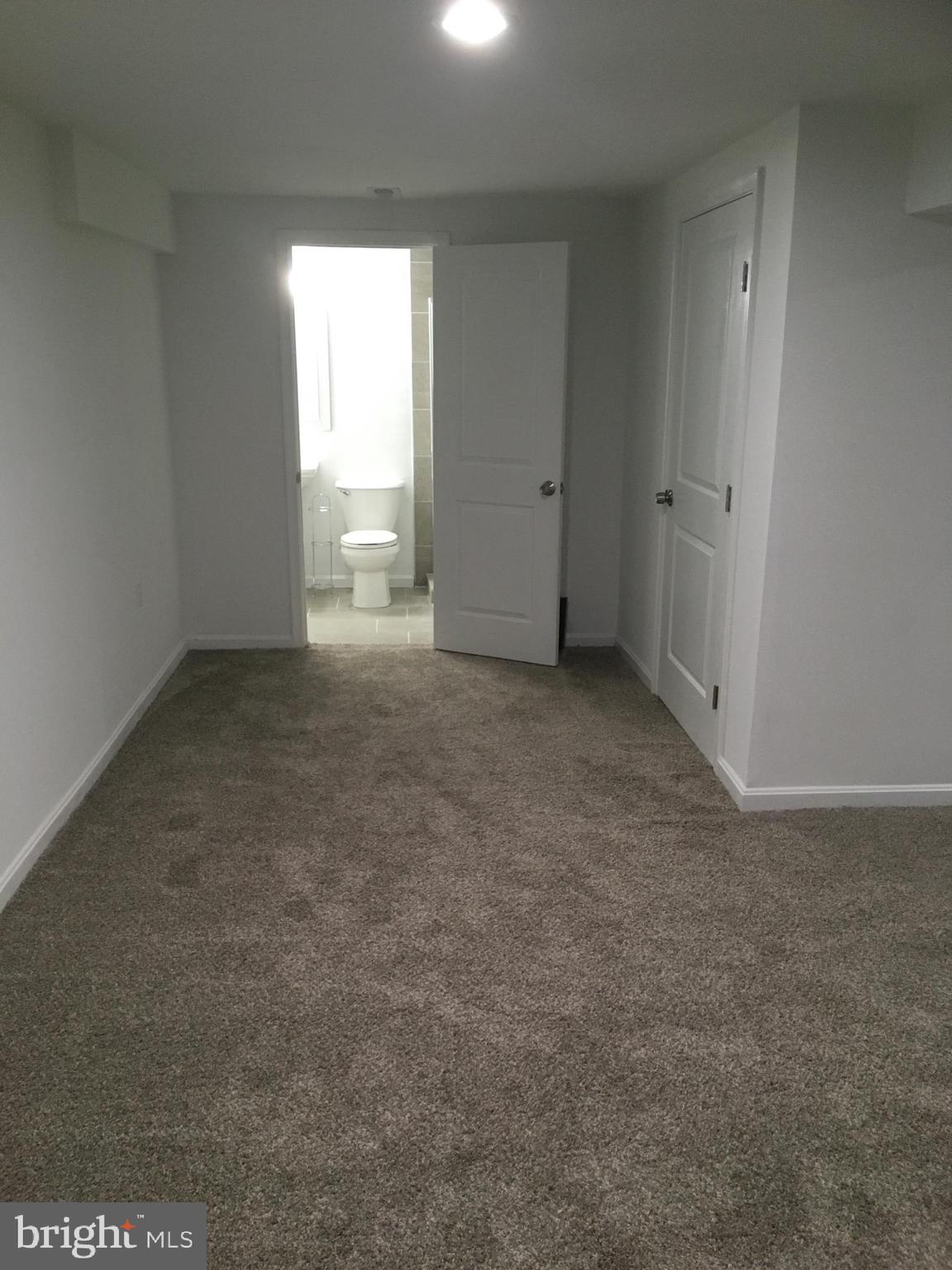 VILLAGE OF OWEN BROWN - Residential