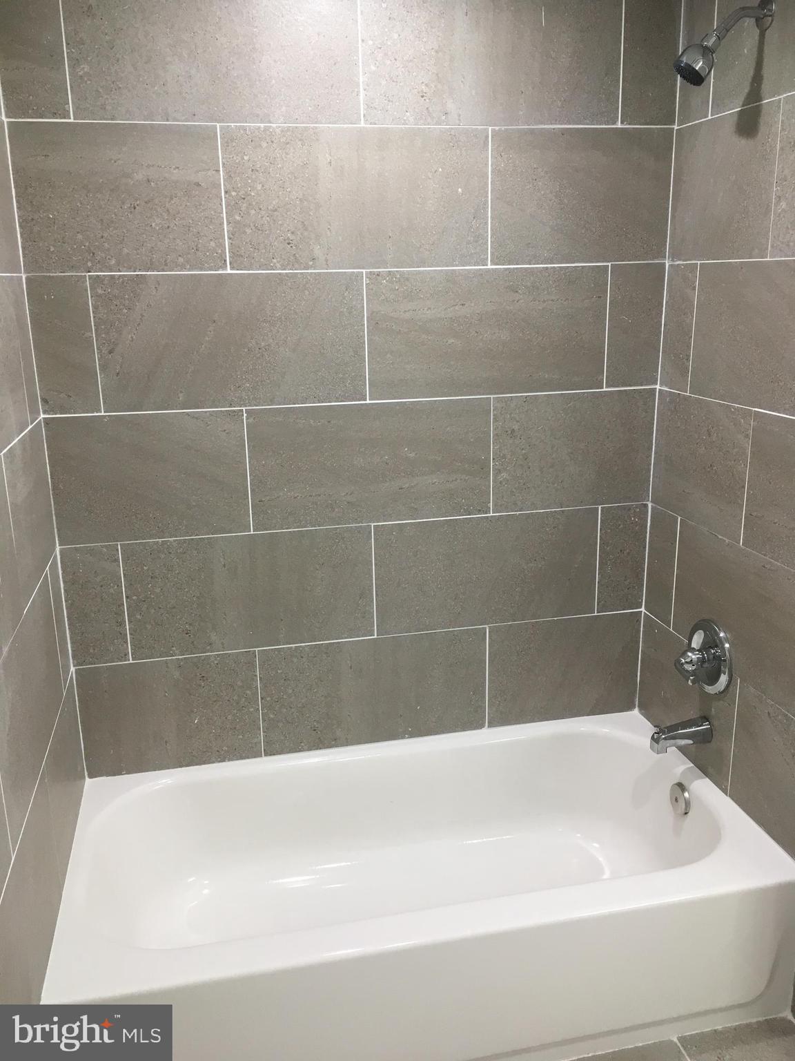 VILLAGE OF OWEN BROWN - Residential