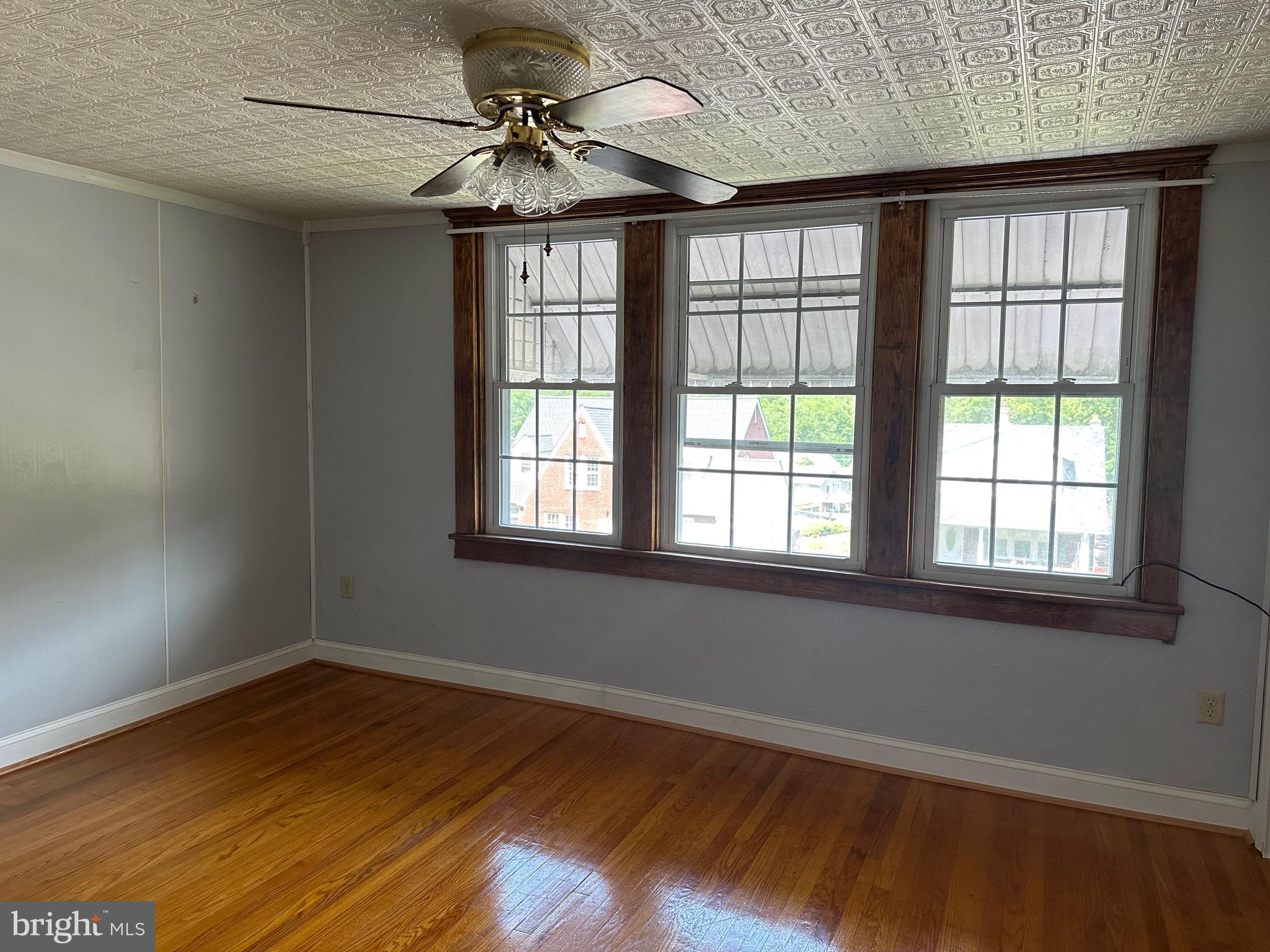 BOWLING GREEN - Residential