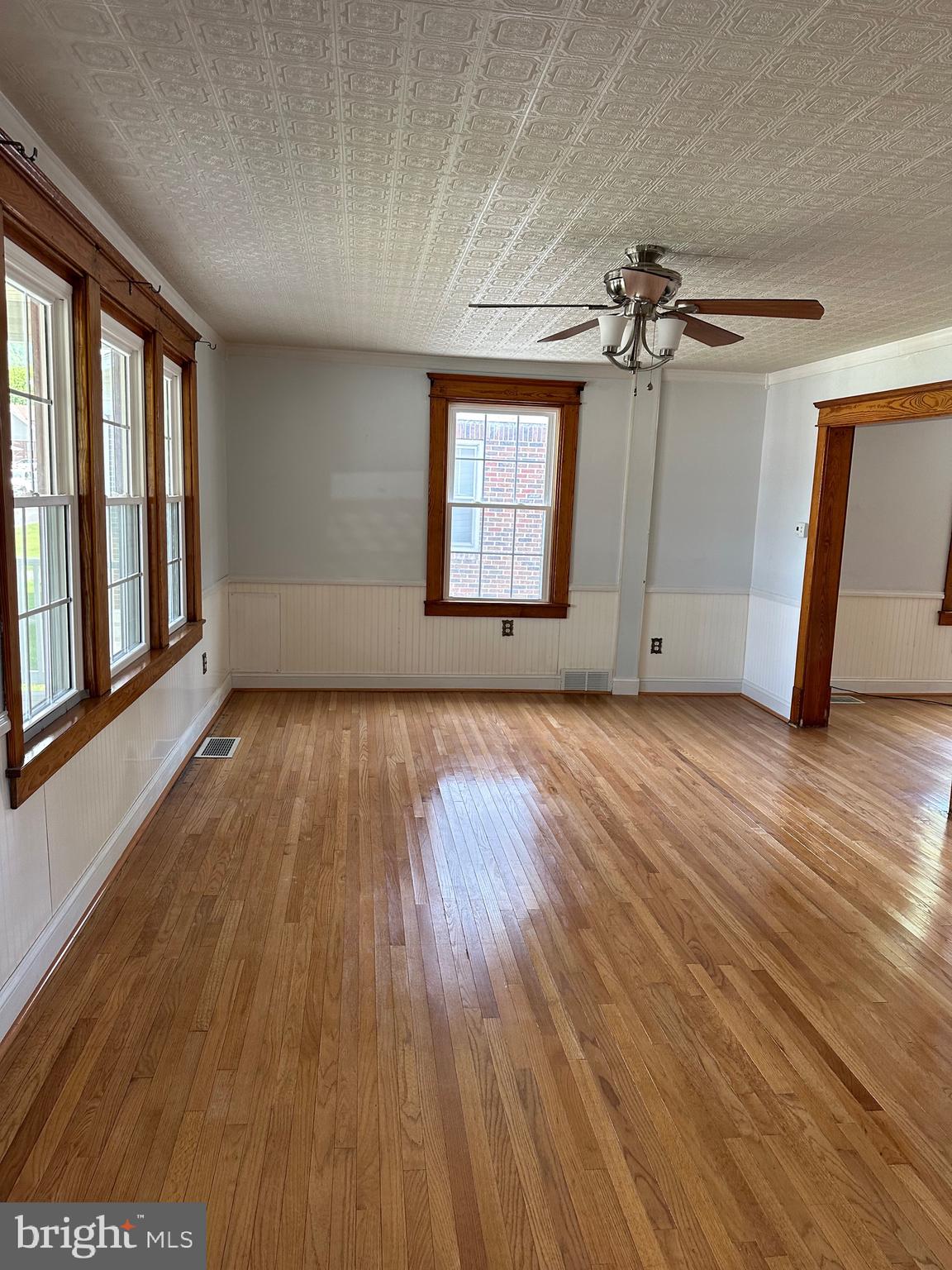 BOWLING GREEN - Residential