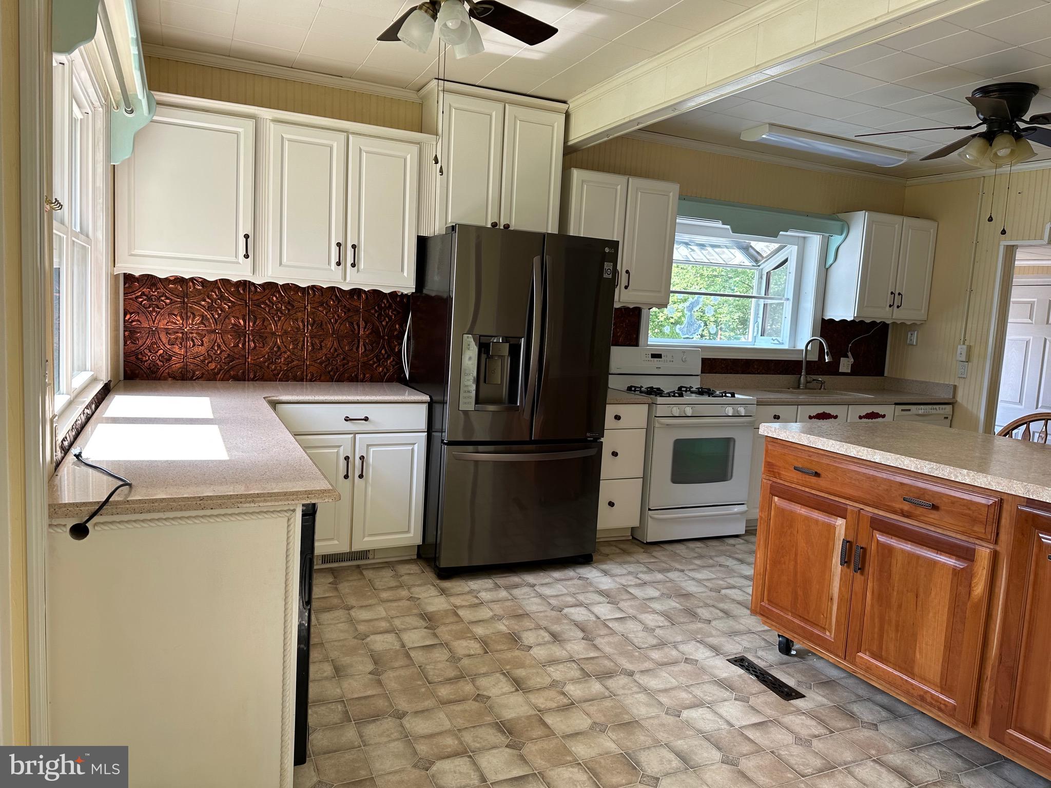 BOWLING GREEN - Residential